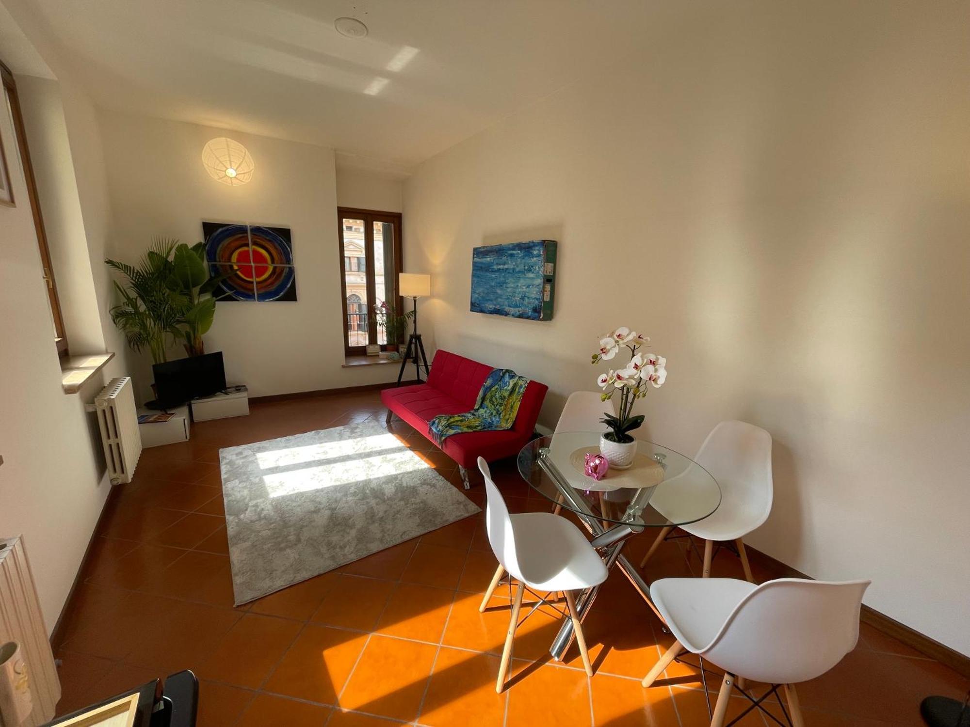 Montecchi House Apartment