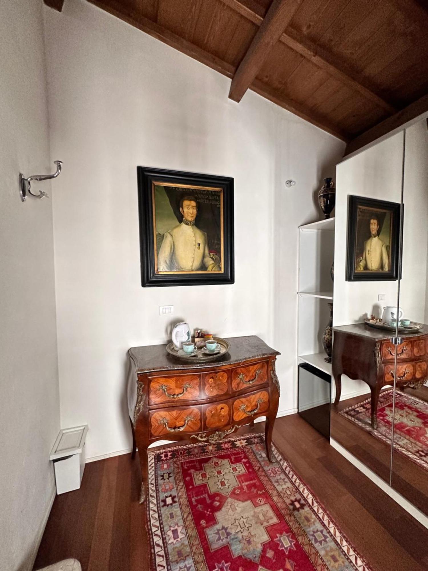 Truly - Delle Erbe Guest house