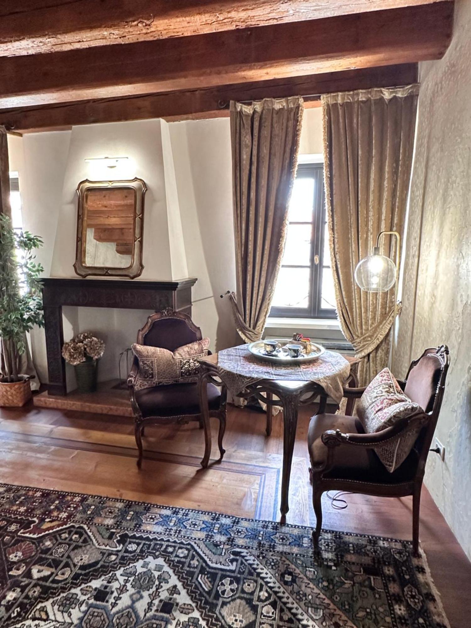 Truly - Delle Erbe Guest house Verona
