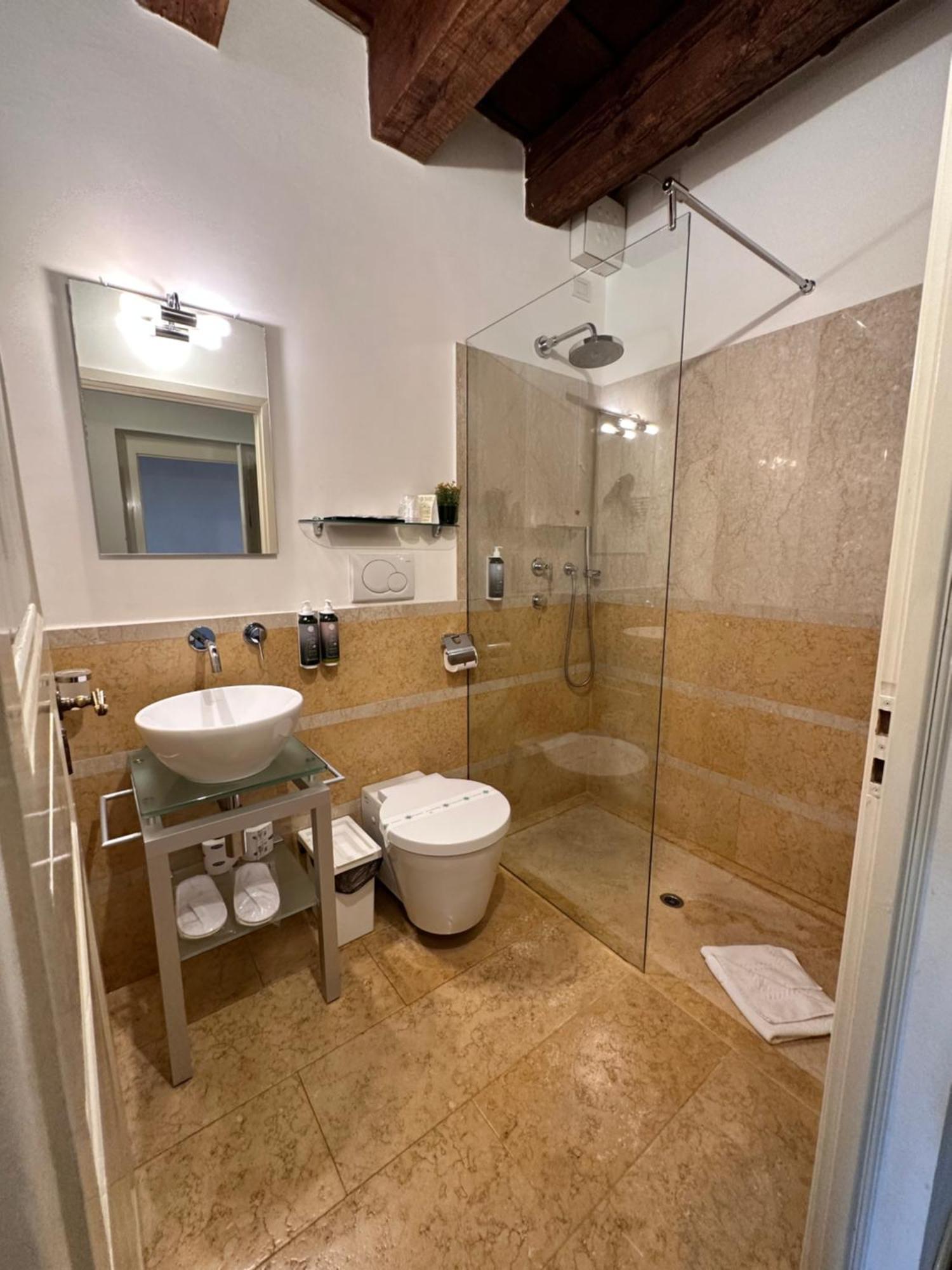 Guest house Truly - Delle Erbe *