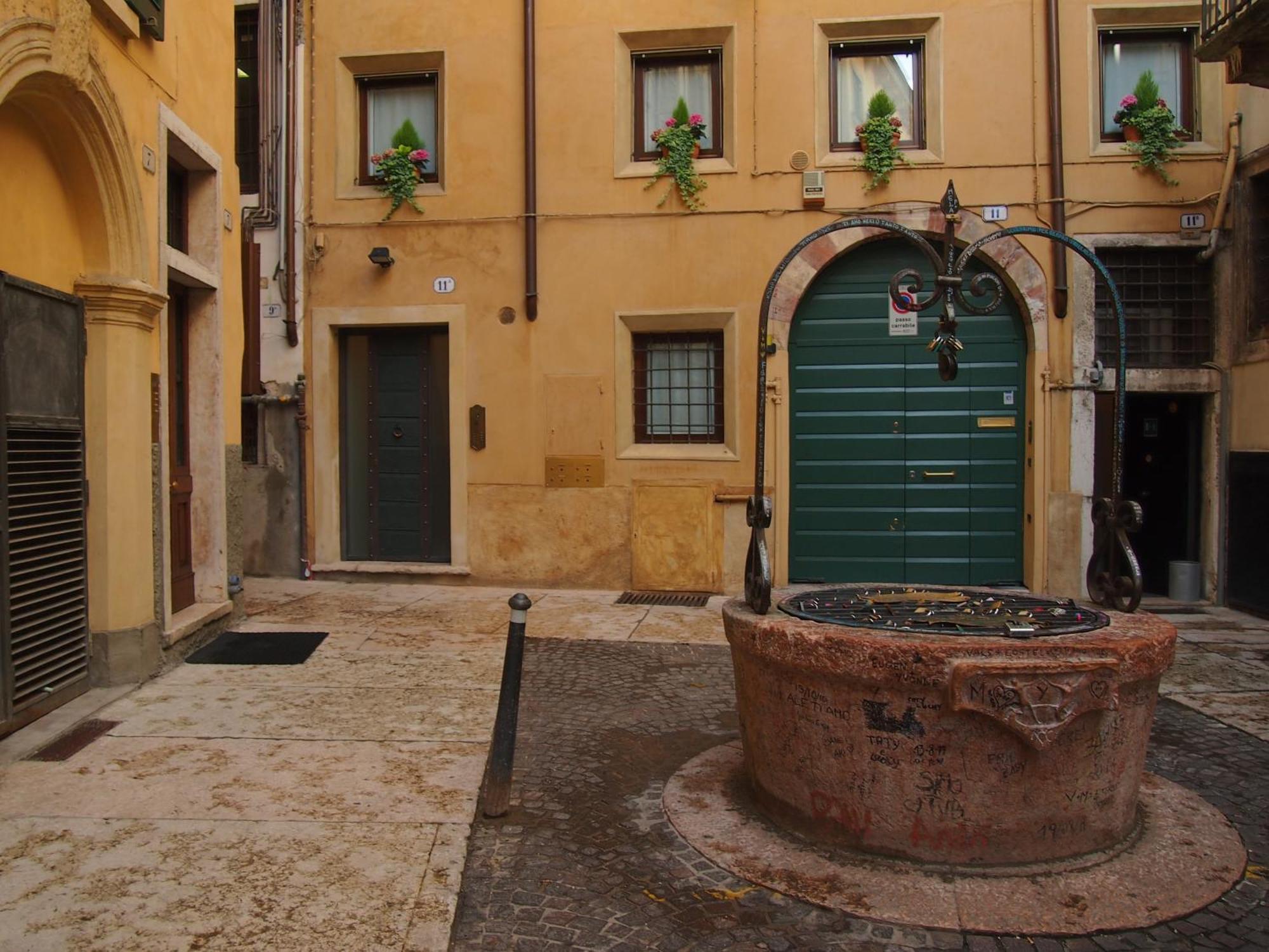 Guest house Truly - Delle Erbe *
