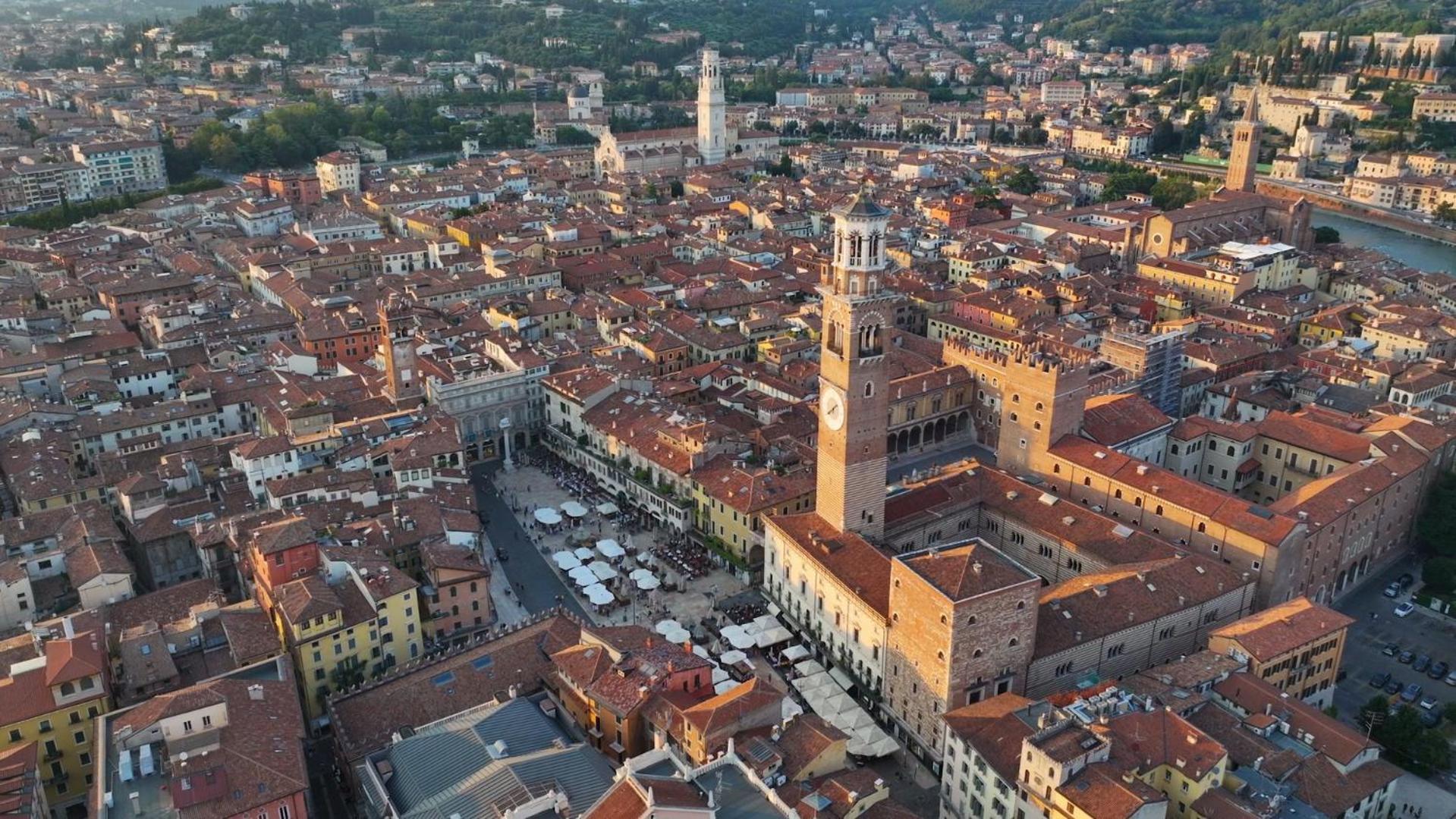 Forum * Verona