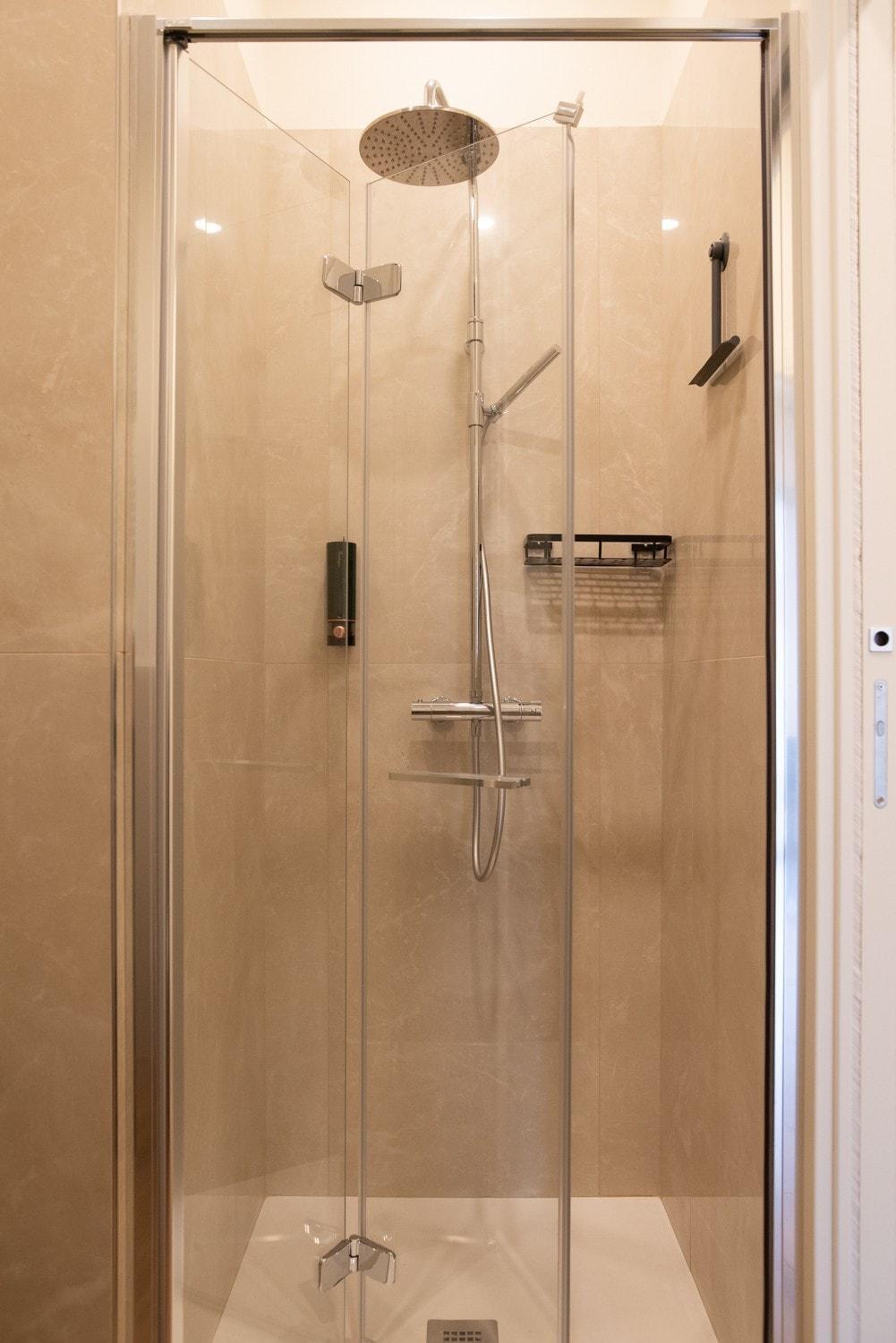 A-m Borgo Trento 43 *