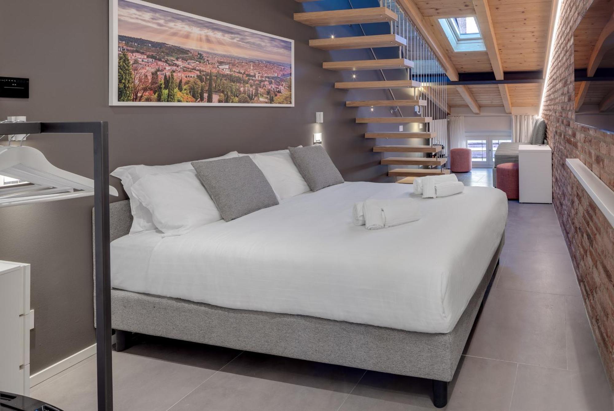Forum Apartment