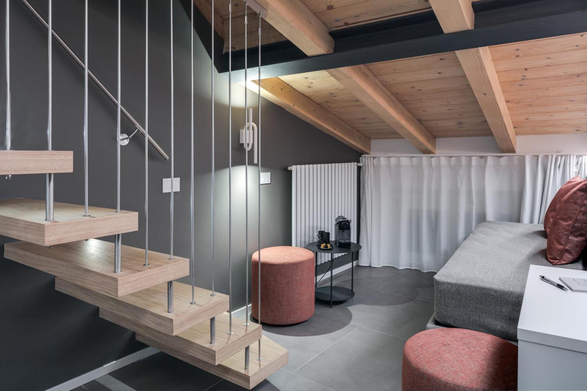 Forum Apartment *