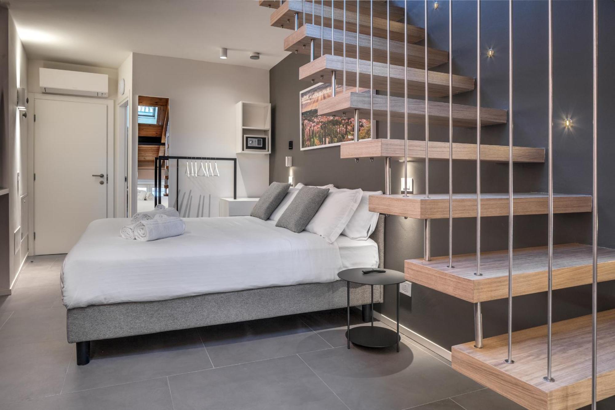Forum Apartment *