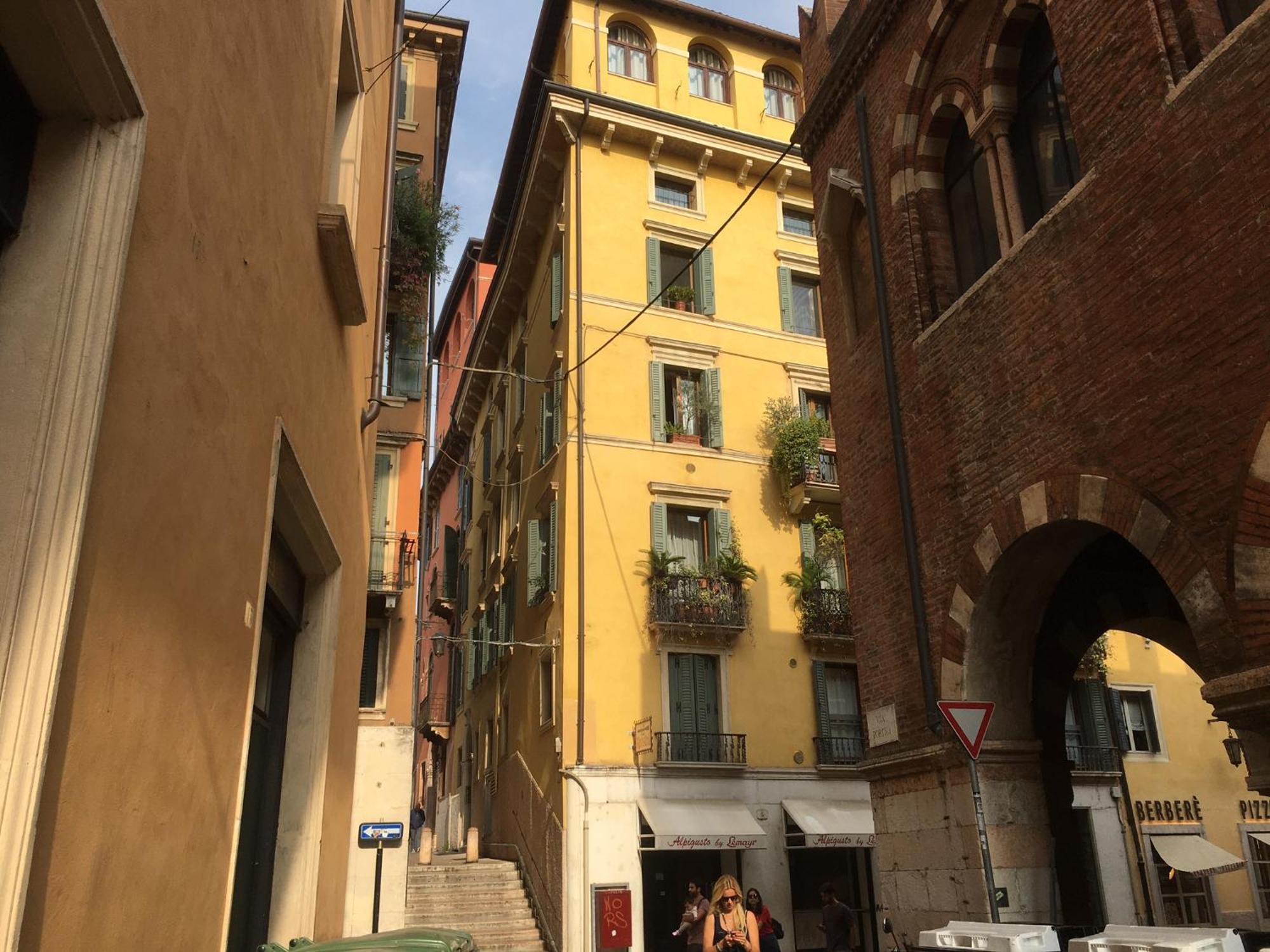 Piazza Erbe Appartement *