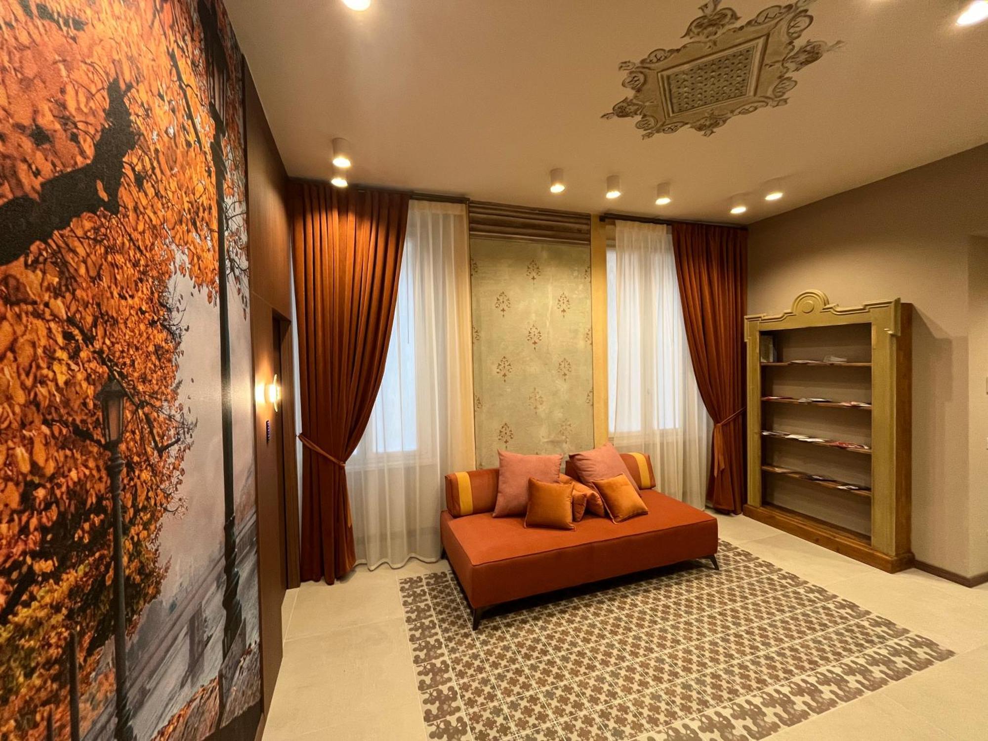 Guest house Natore