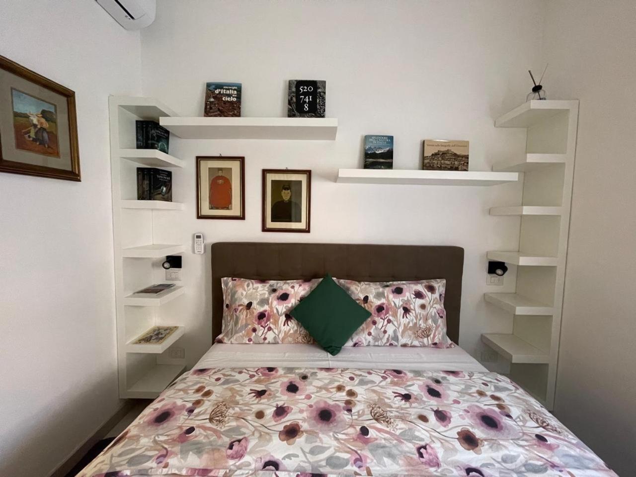 Fiera-nemo Guest house *