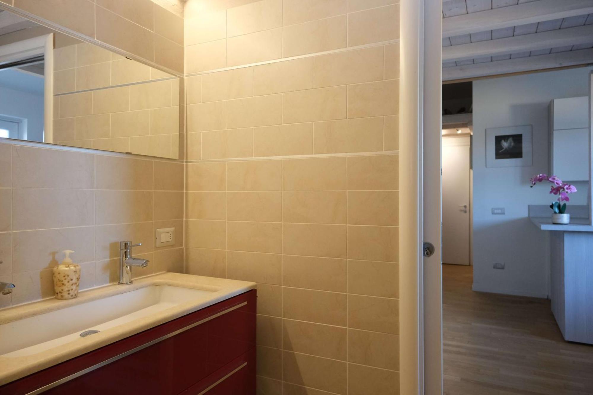 Vr Attico Di Lino Verona