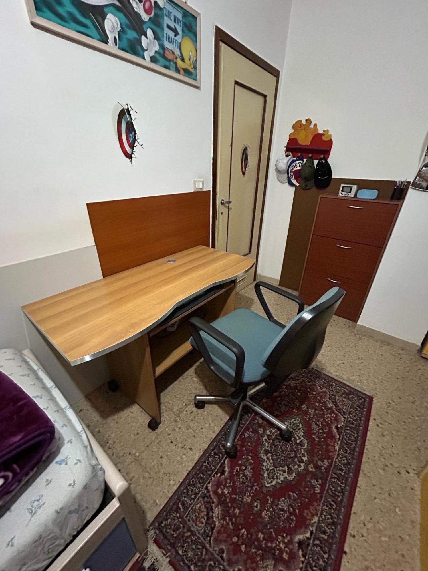 Cozy Near Center Affordable & Charming Homestay