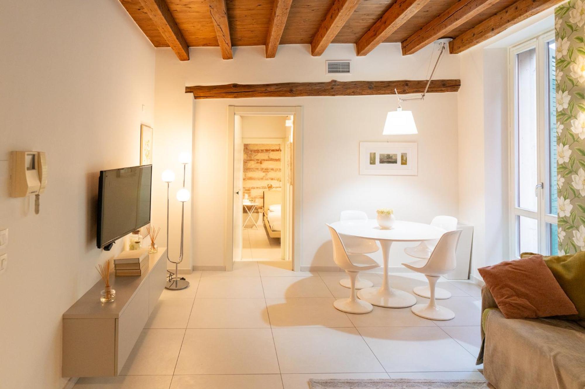 Domus - Dimora Ponte Nuovo Apartment Verona