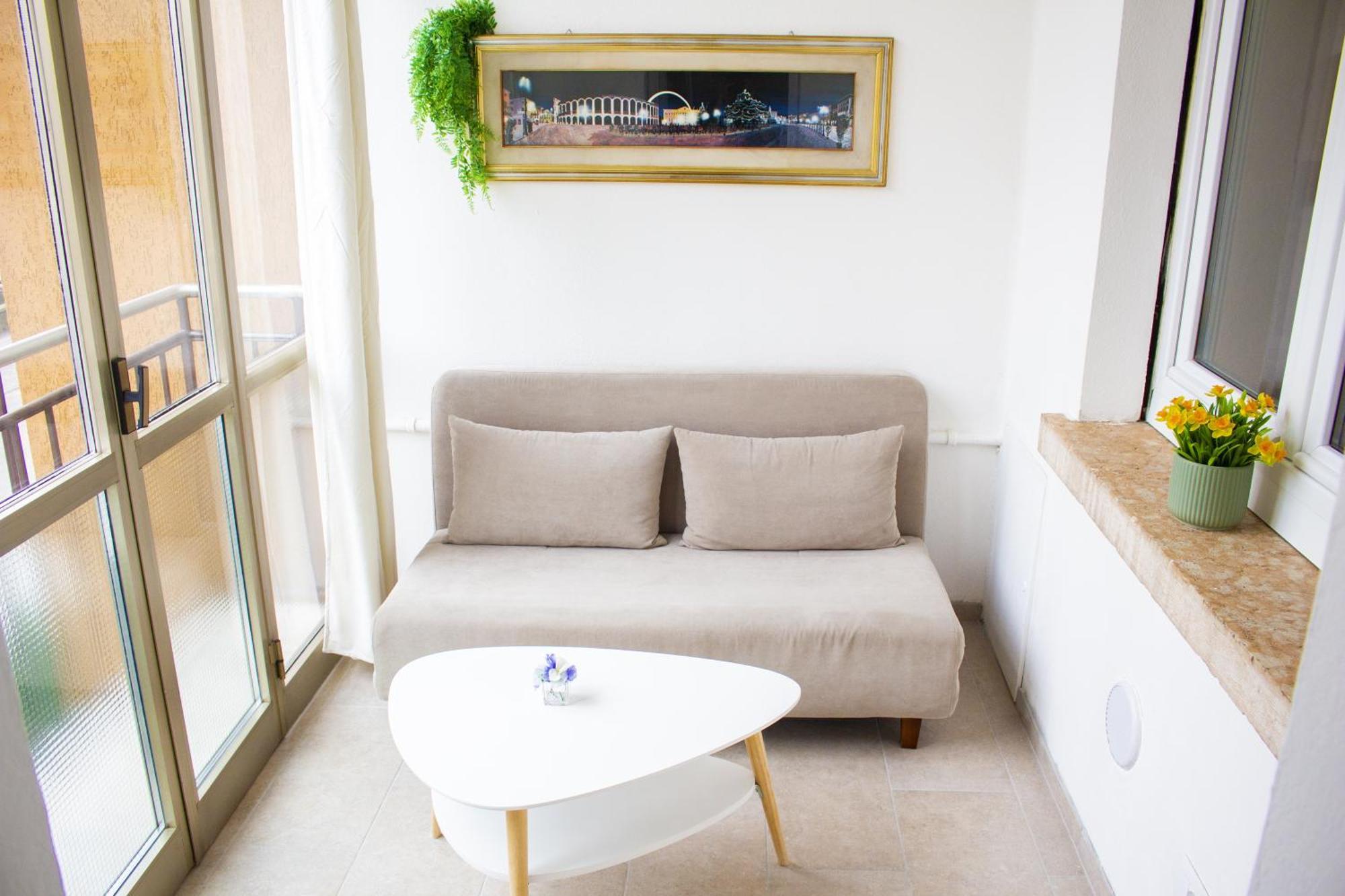 Apartment A Charming In Verona
