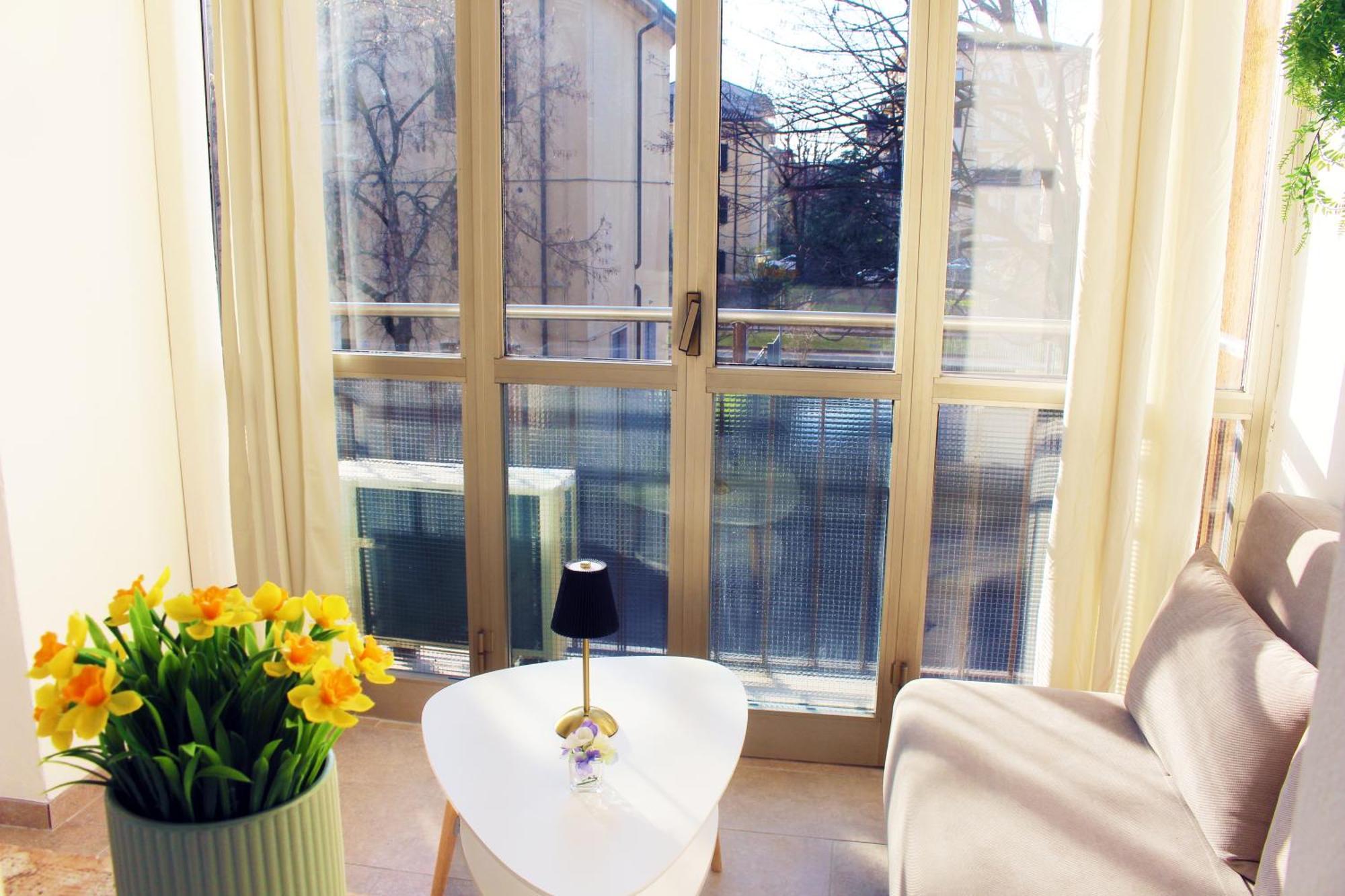 Apartment A Charming In