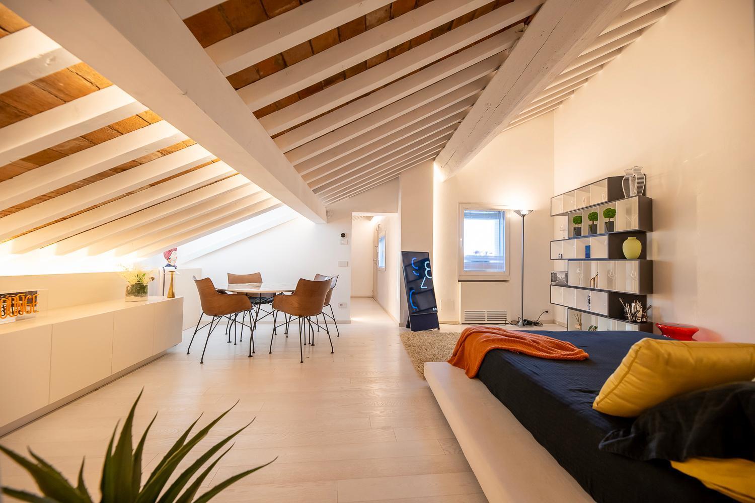 Apartment Luxury Rooftop Piazza Erbe Verona