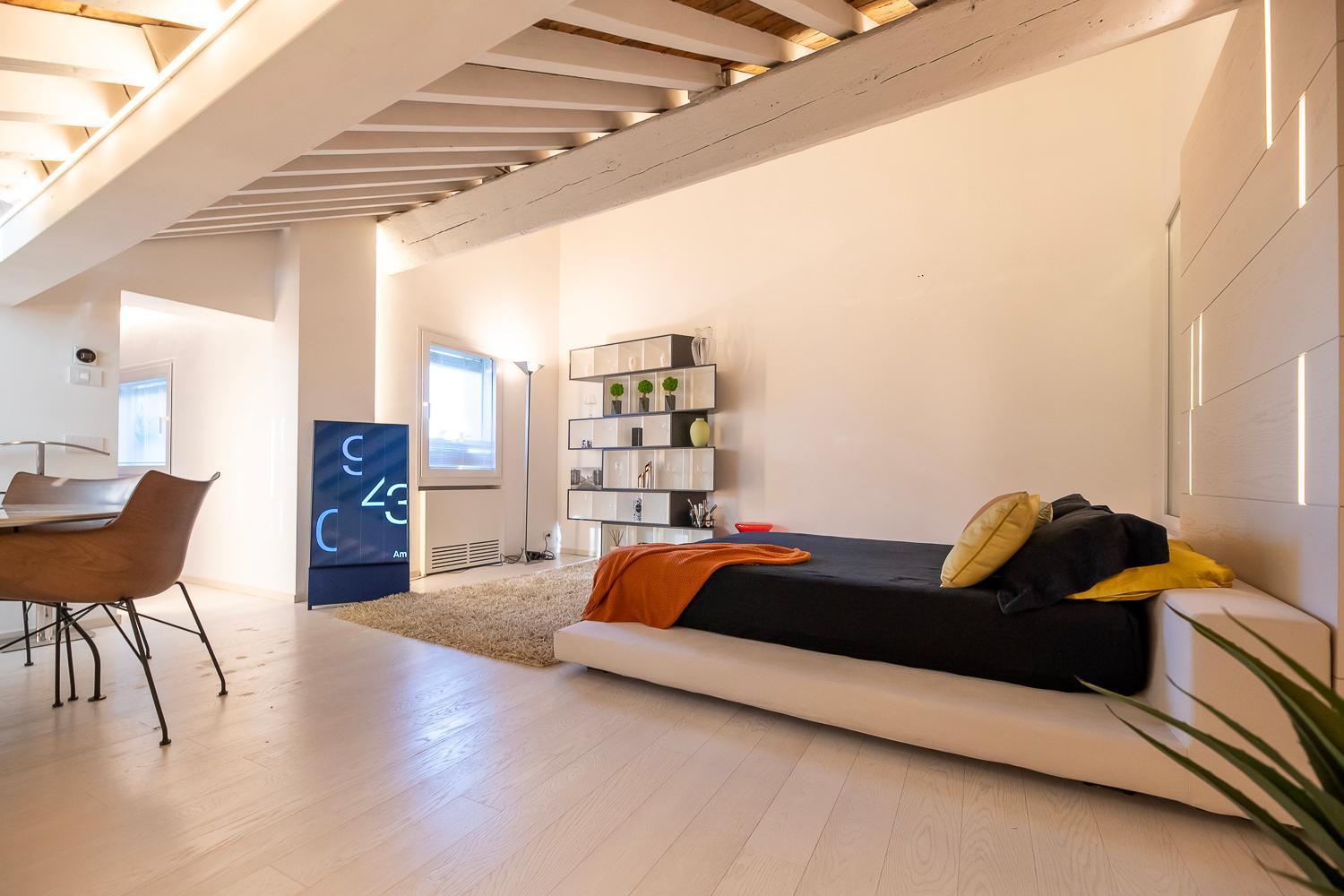 Apartment Luxury Rooftop Piazza Erbe Verona