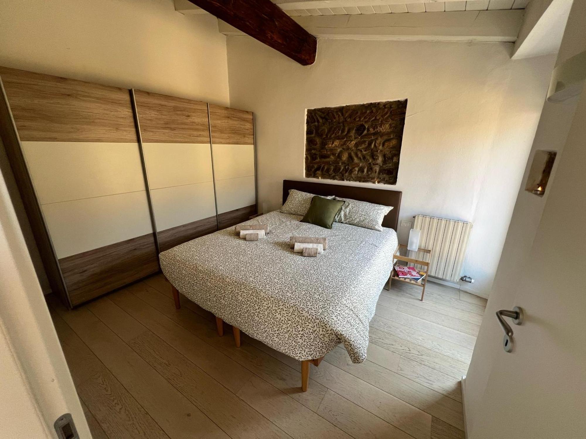 Casa Milu - Vicolo Satiro, Old Town Apartment *