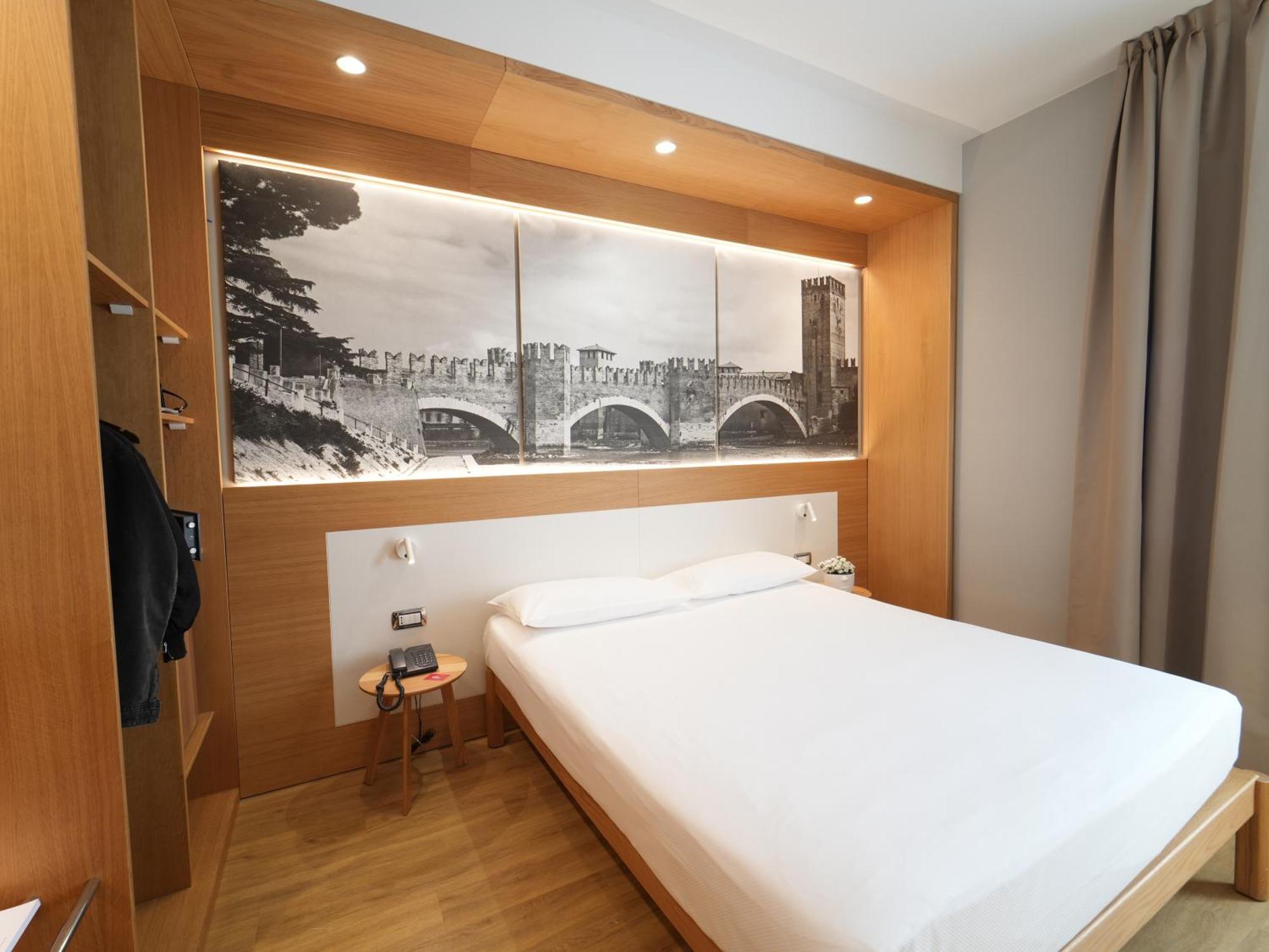 Cavallo Est Hotel