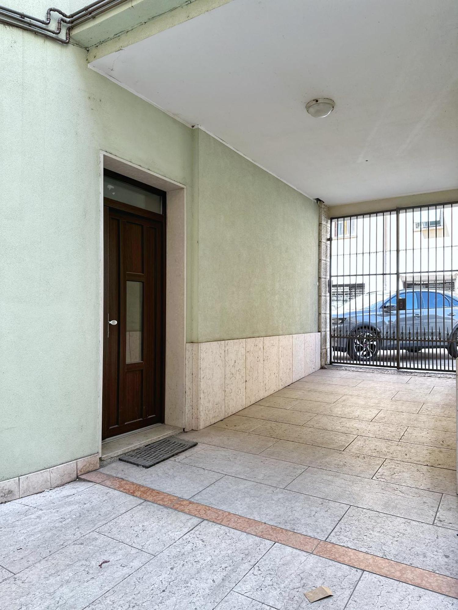 Parisi Centro Storico Apartment