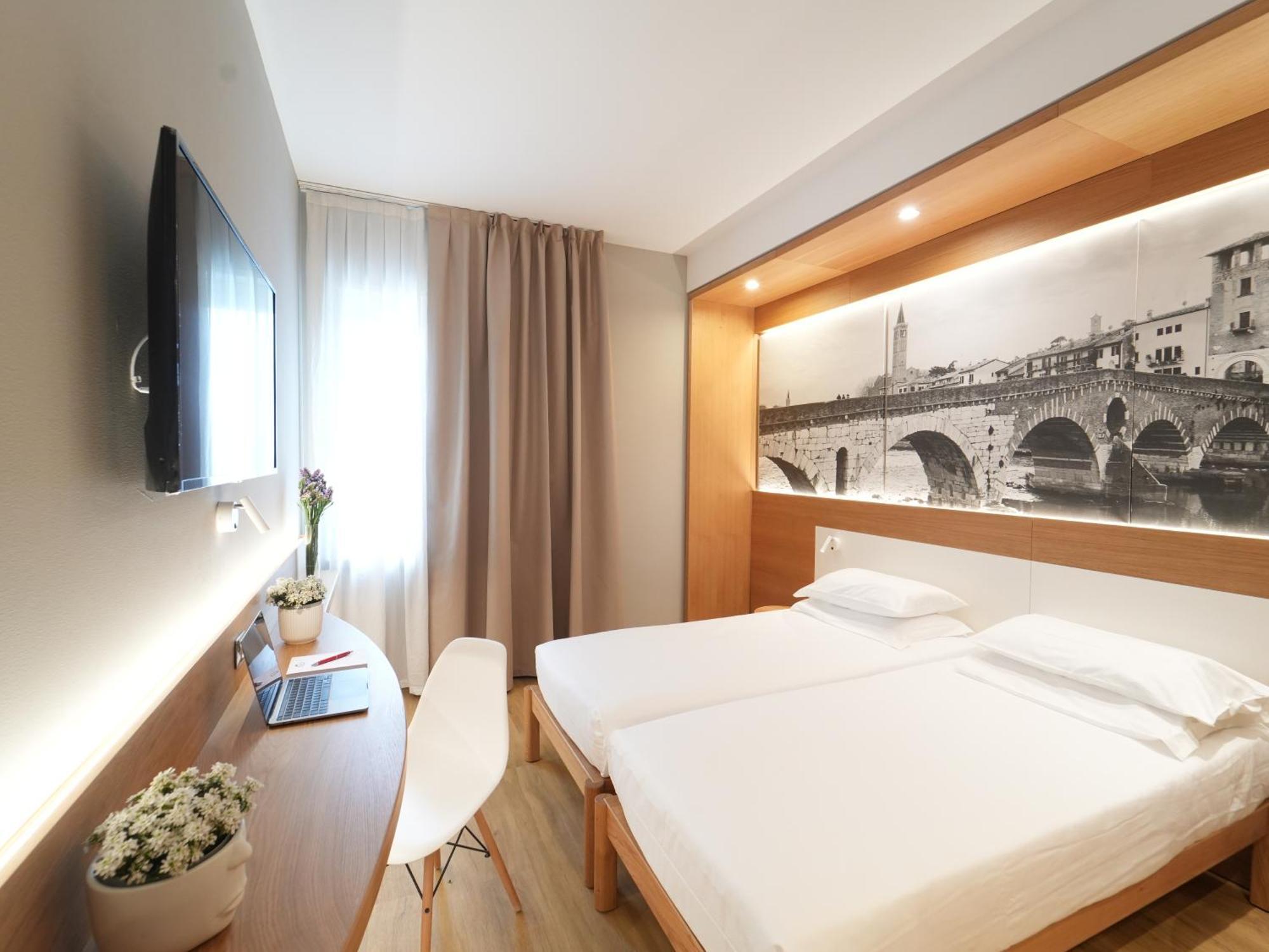 Cavallo Est Hotel 4*