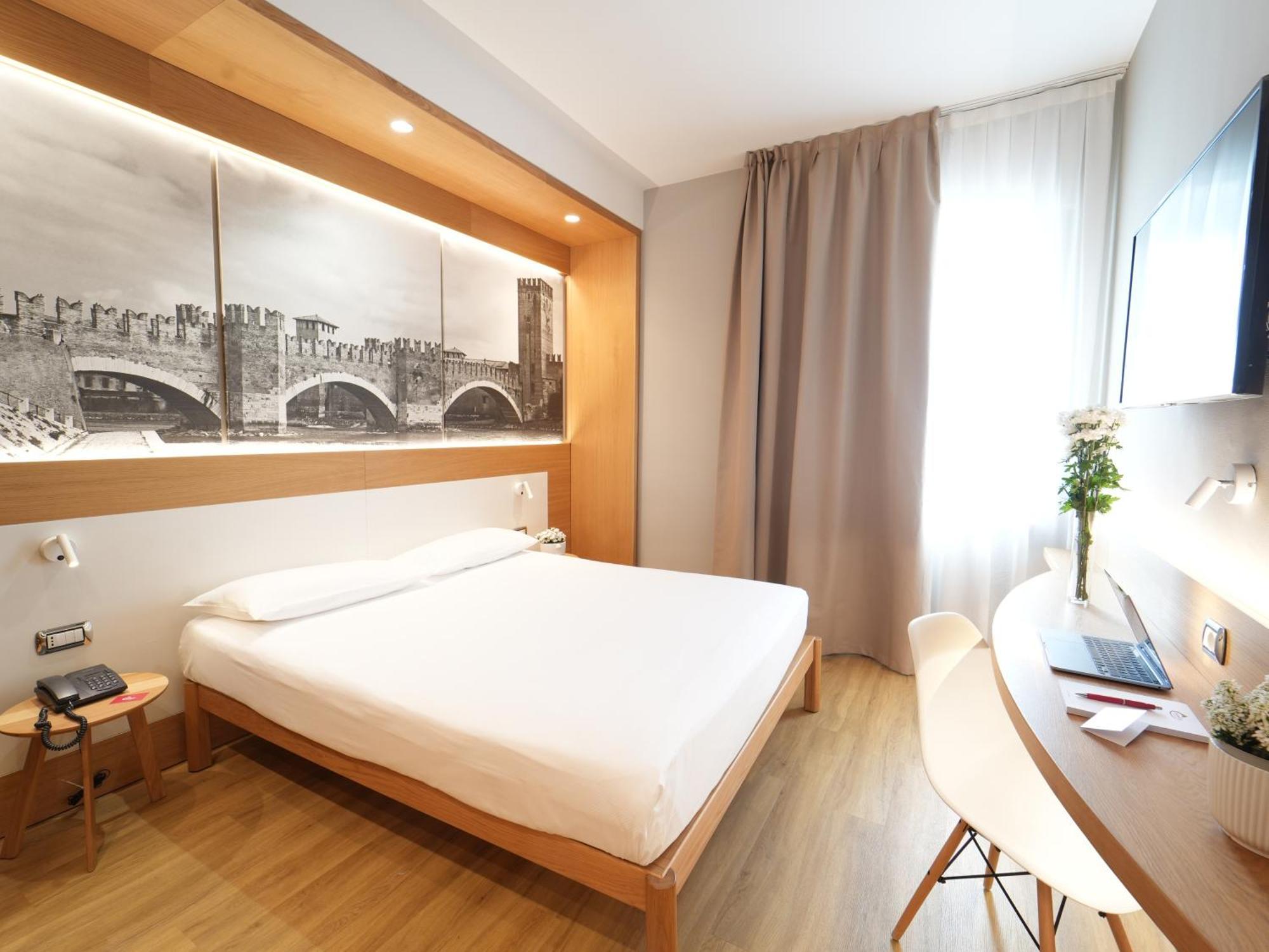 Hotel Cavallo Est 4*