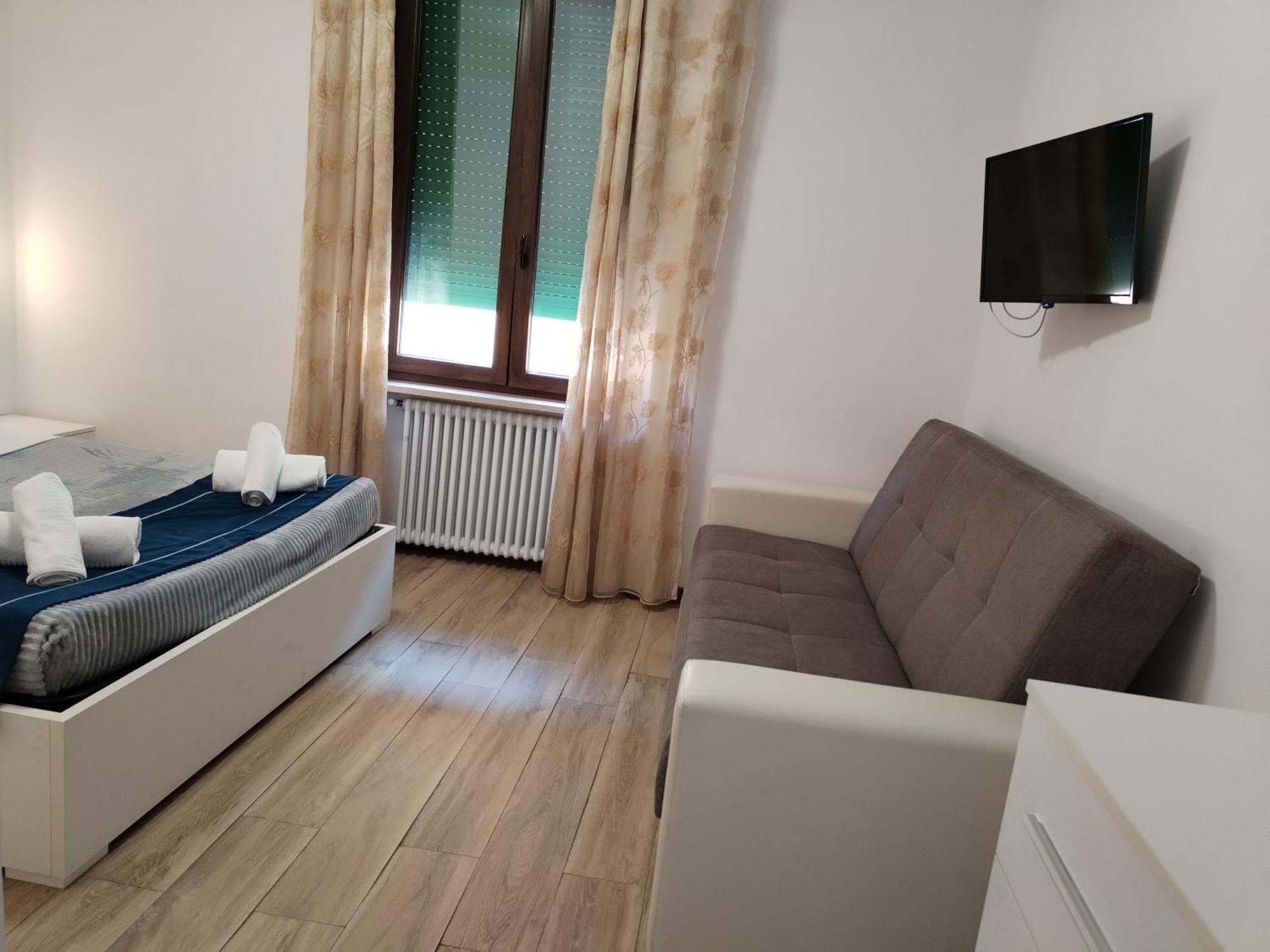 Guest house Nuova Fiera *