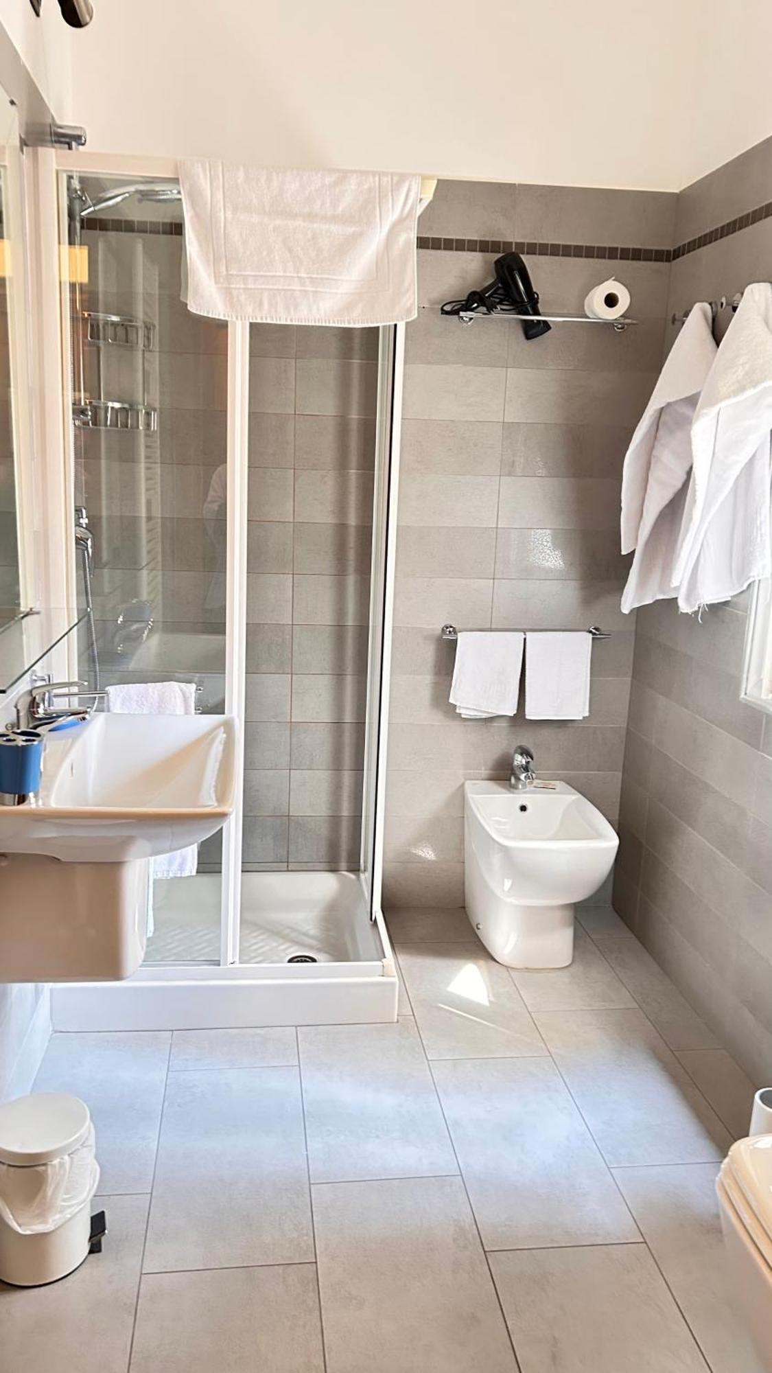 Guesthouset Notti Sull'adige Verona