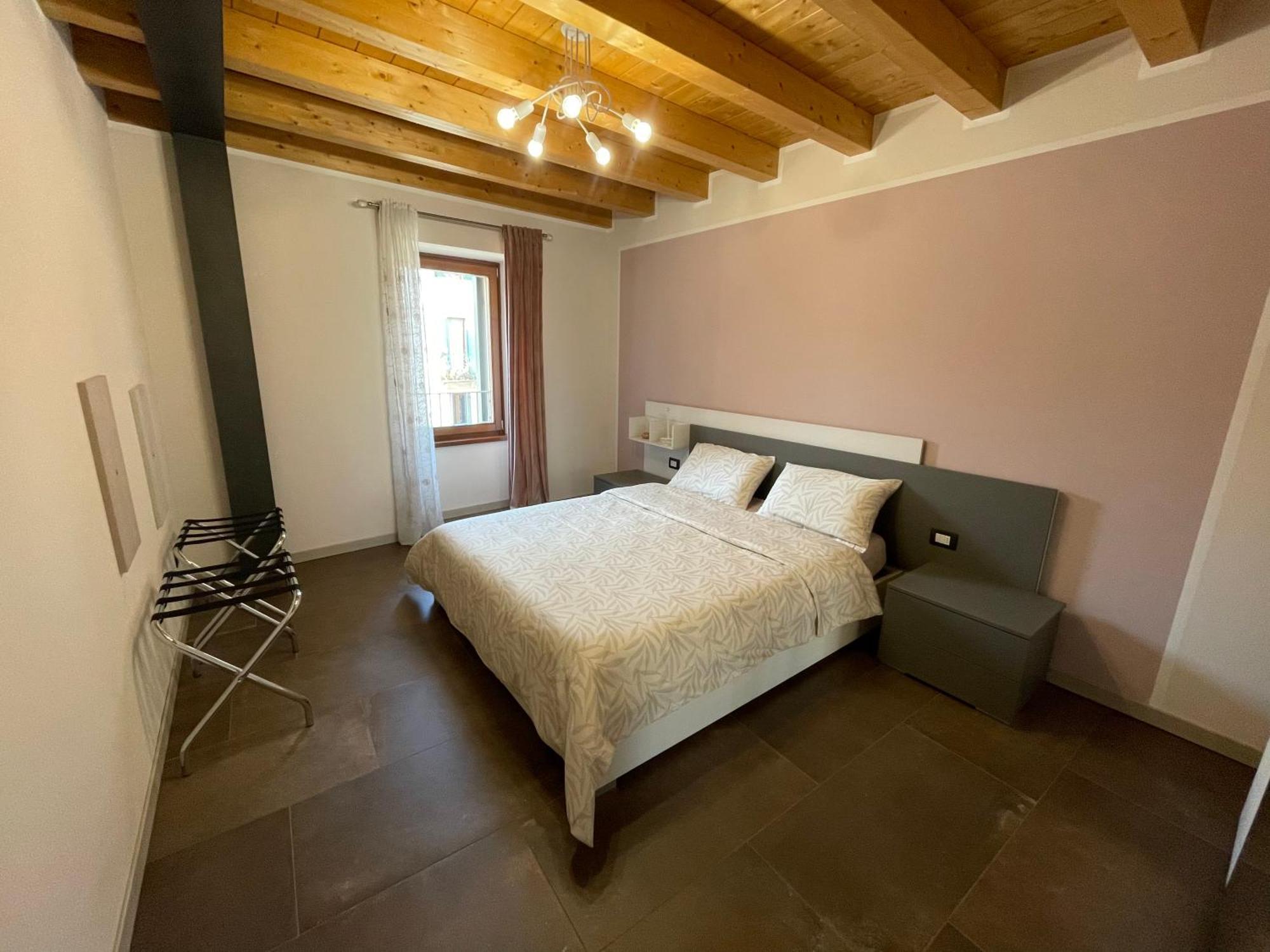 Dimora Rosso San Zeno - Wifi Veloce E Adatto Per Famiglie Apartment