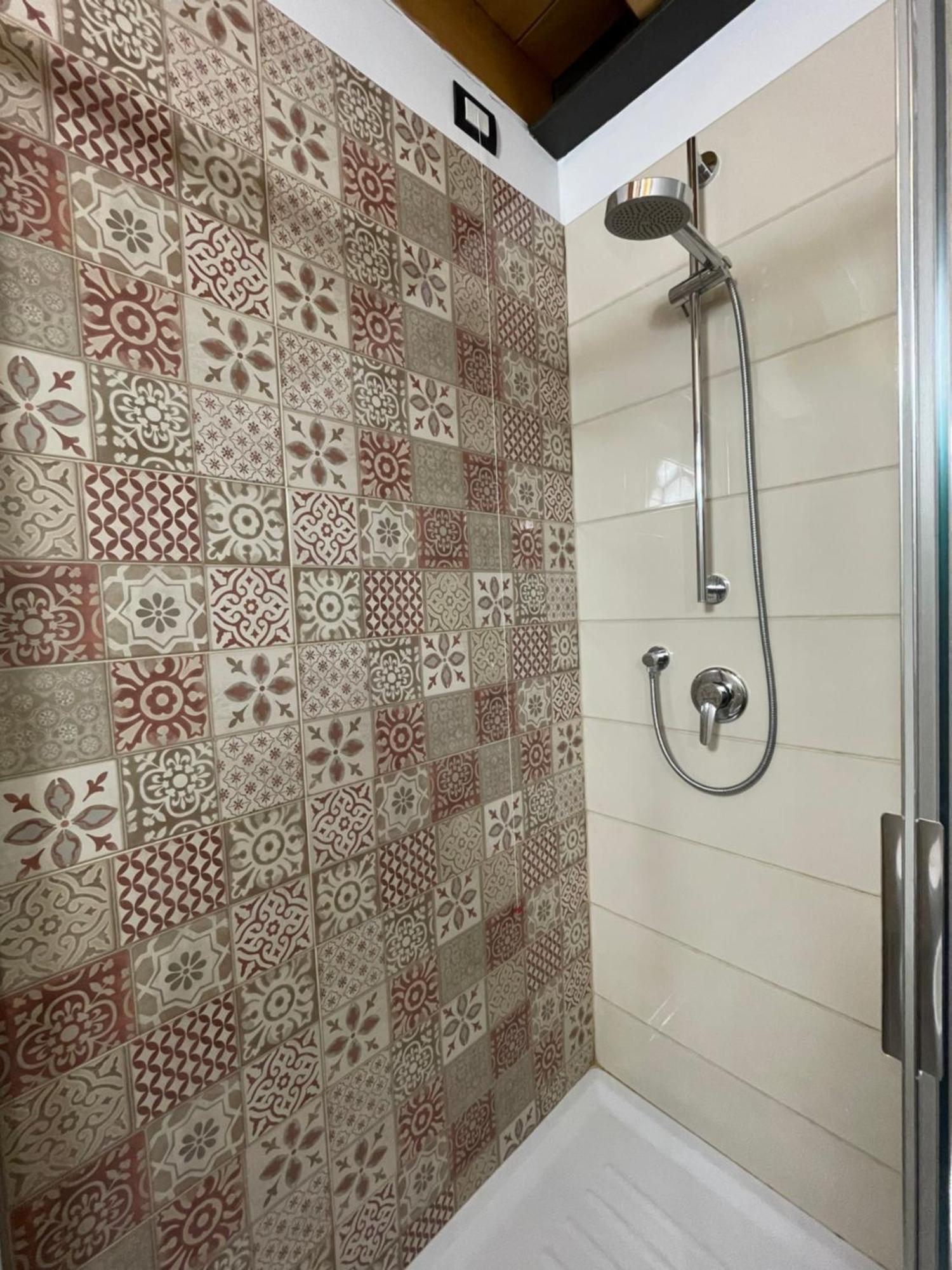 Dimora Rosso San Zeno - Wifi Veloce E Adatto Per Famiglie Apartment *