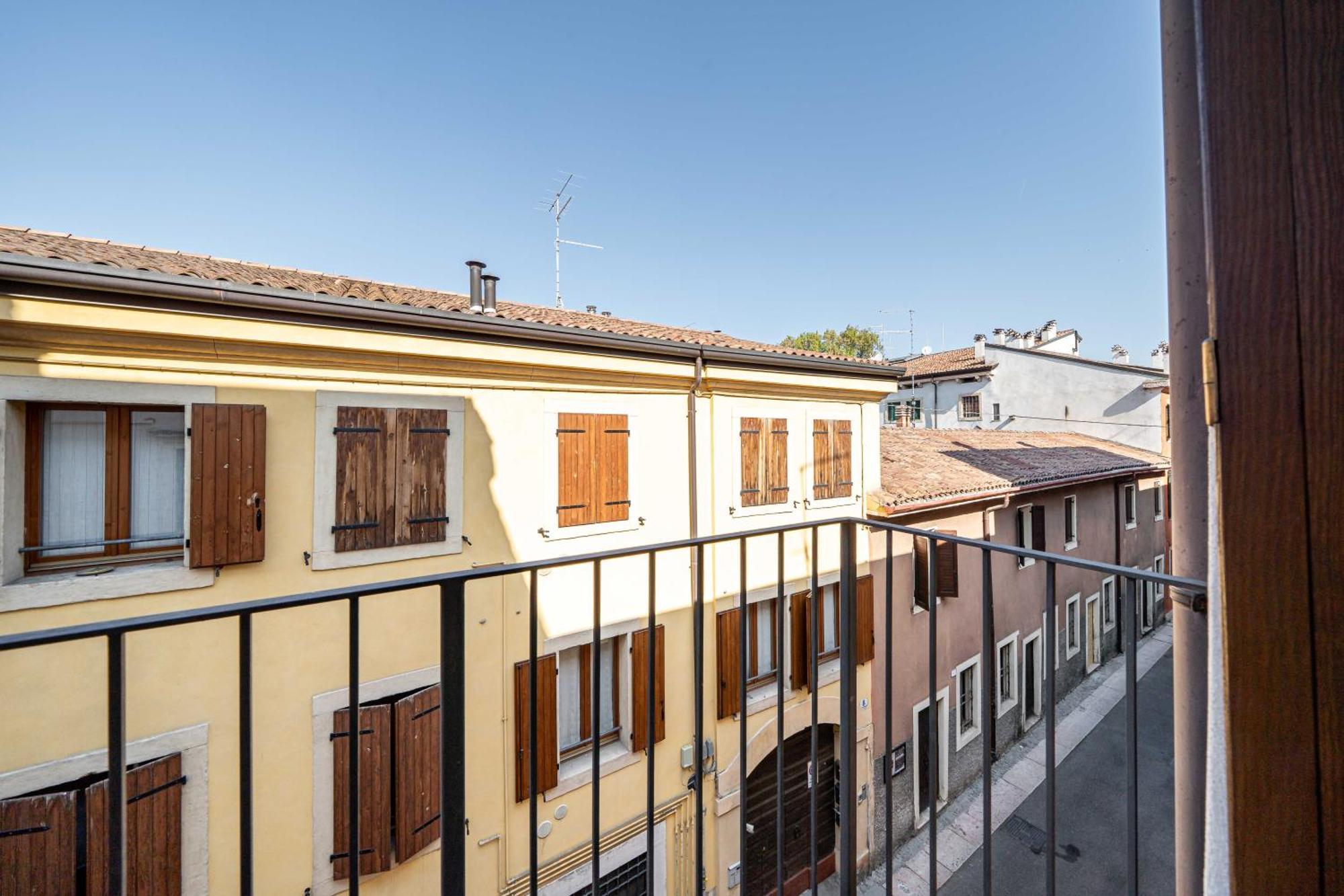 Casa Milu - Vicolo Satiro, Old Town Apartment