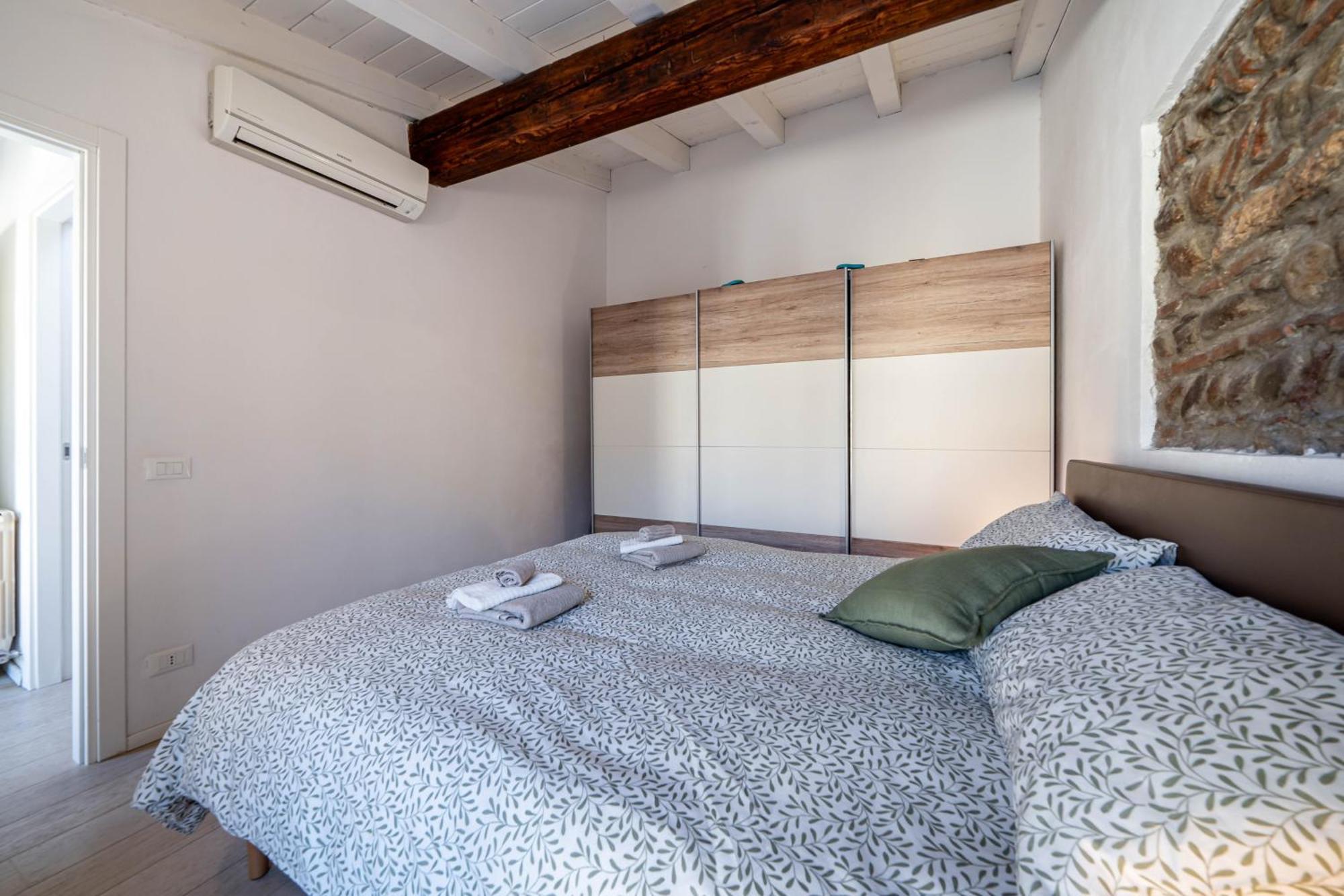 Apartment Casa Milu - Vicolo Satiro, Old Town