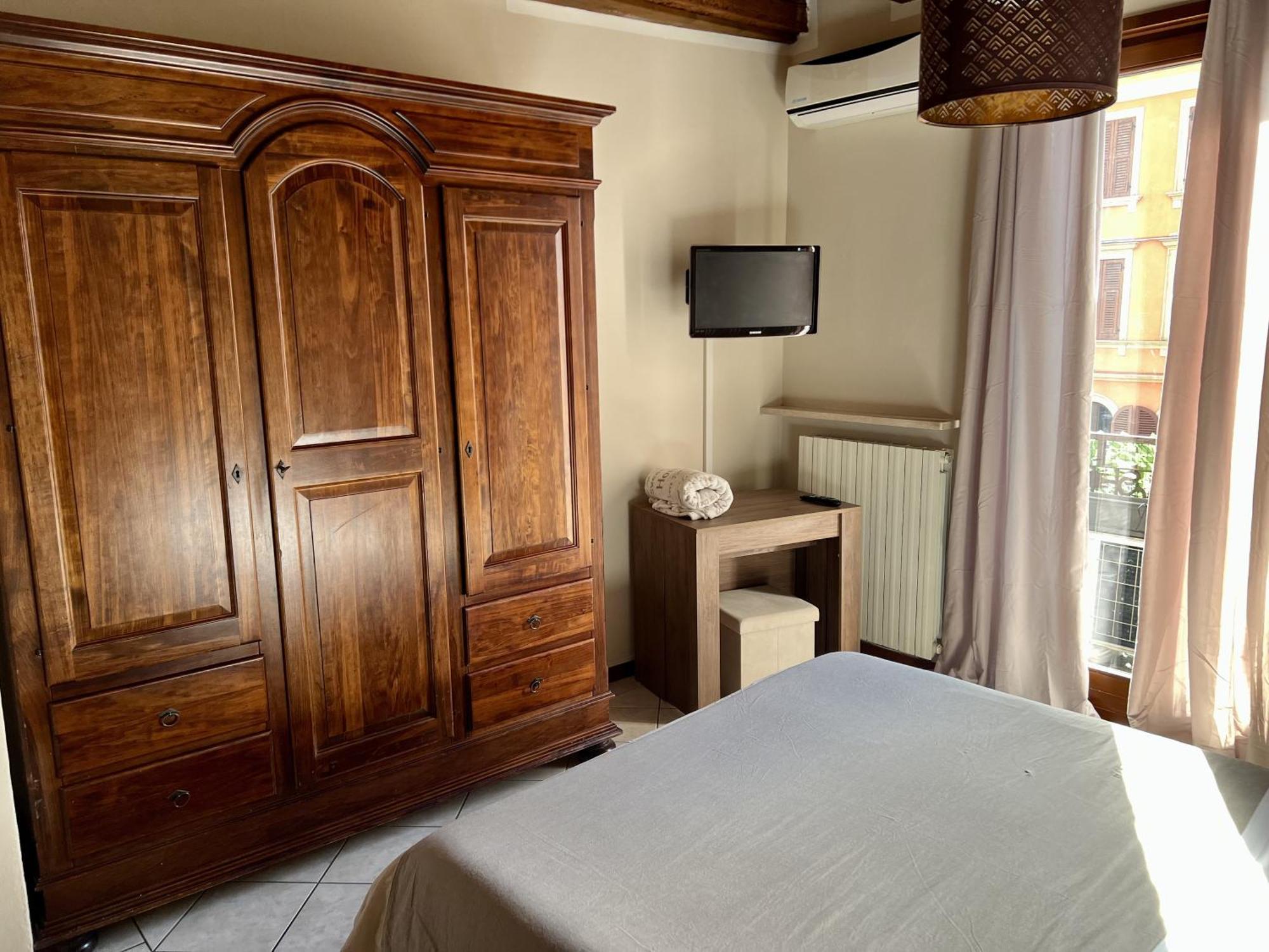 Verona Rooms 2* Verona