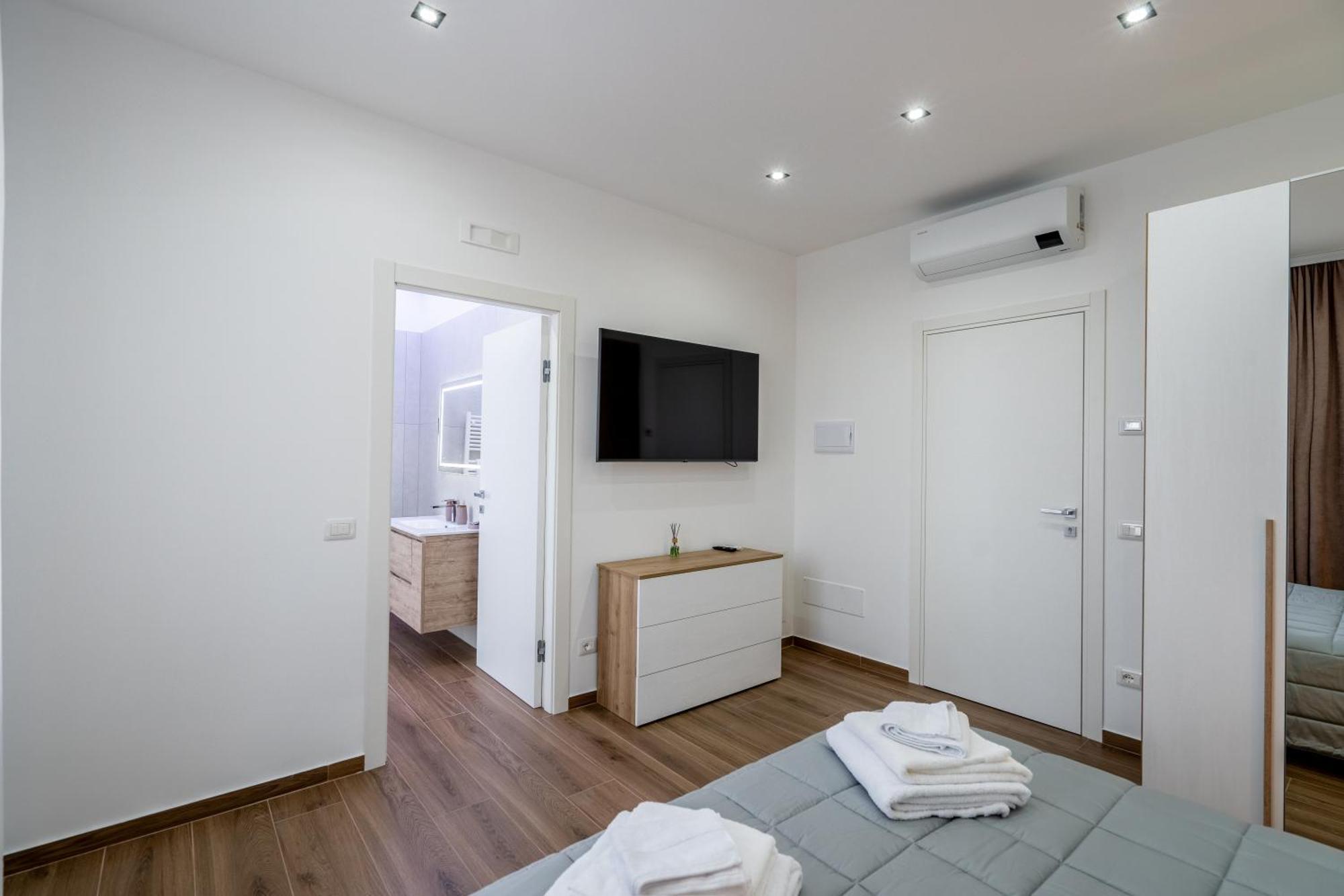 Apartment One Fiera With Private Bathroom