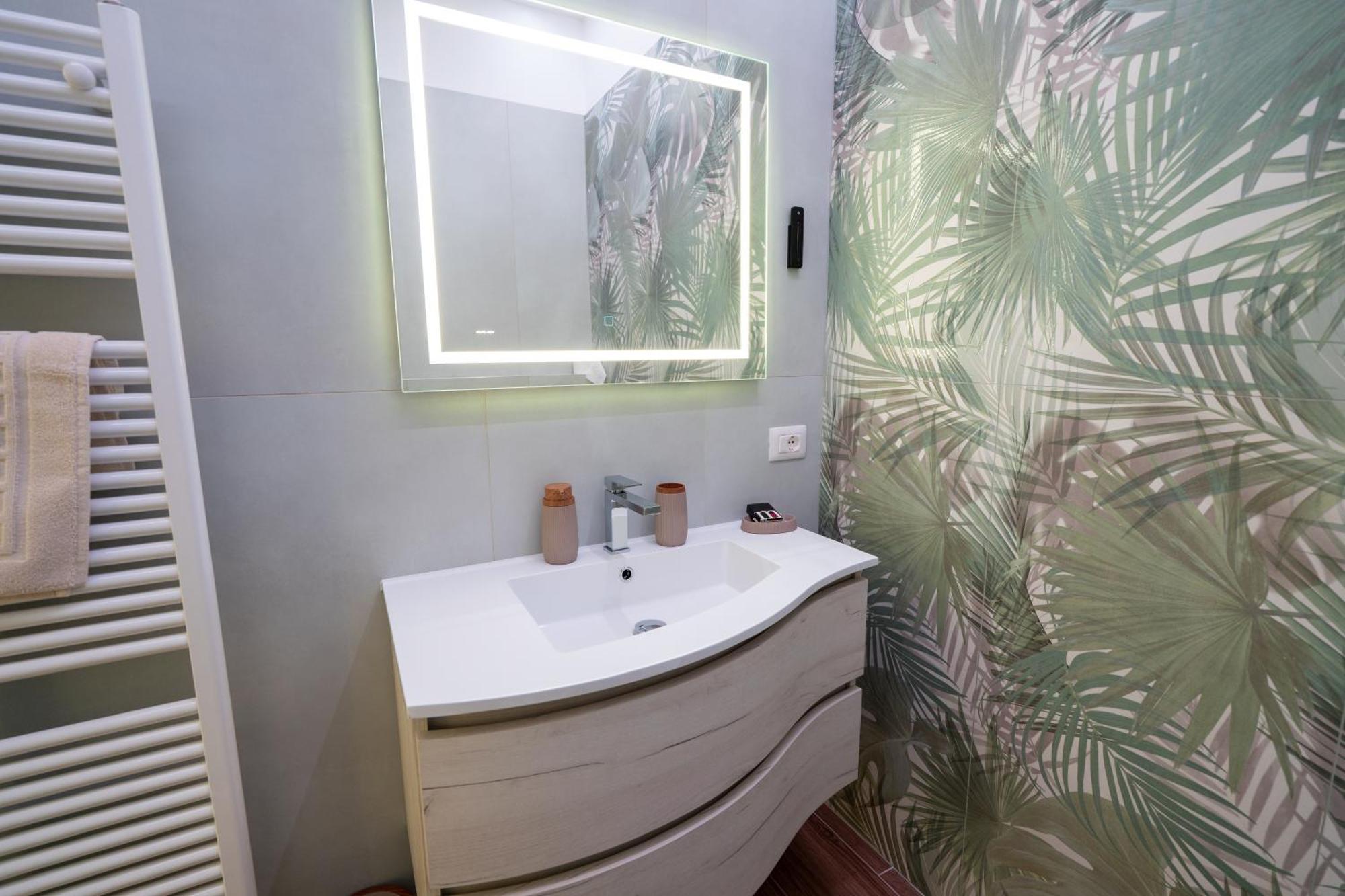Apartment One Fiera With Private Bathroom