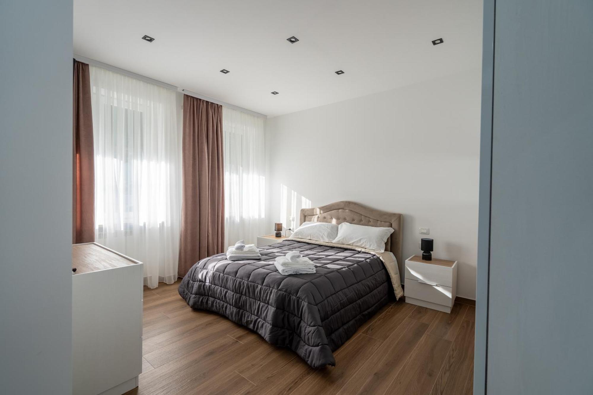 One Fiera With Private Bathroom Apartment Verona