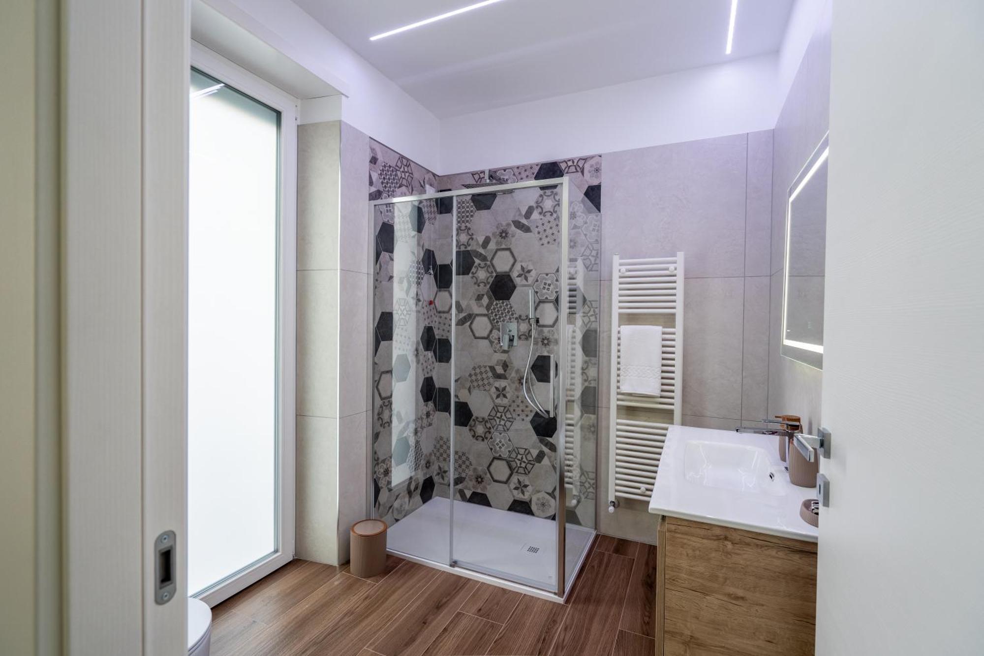One Fiera With Private Bathroom Apartment Verona