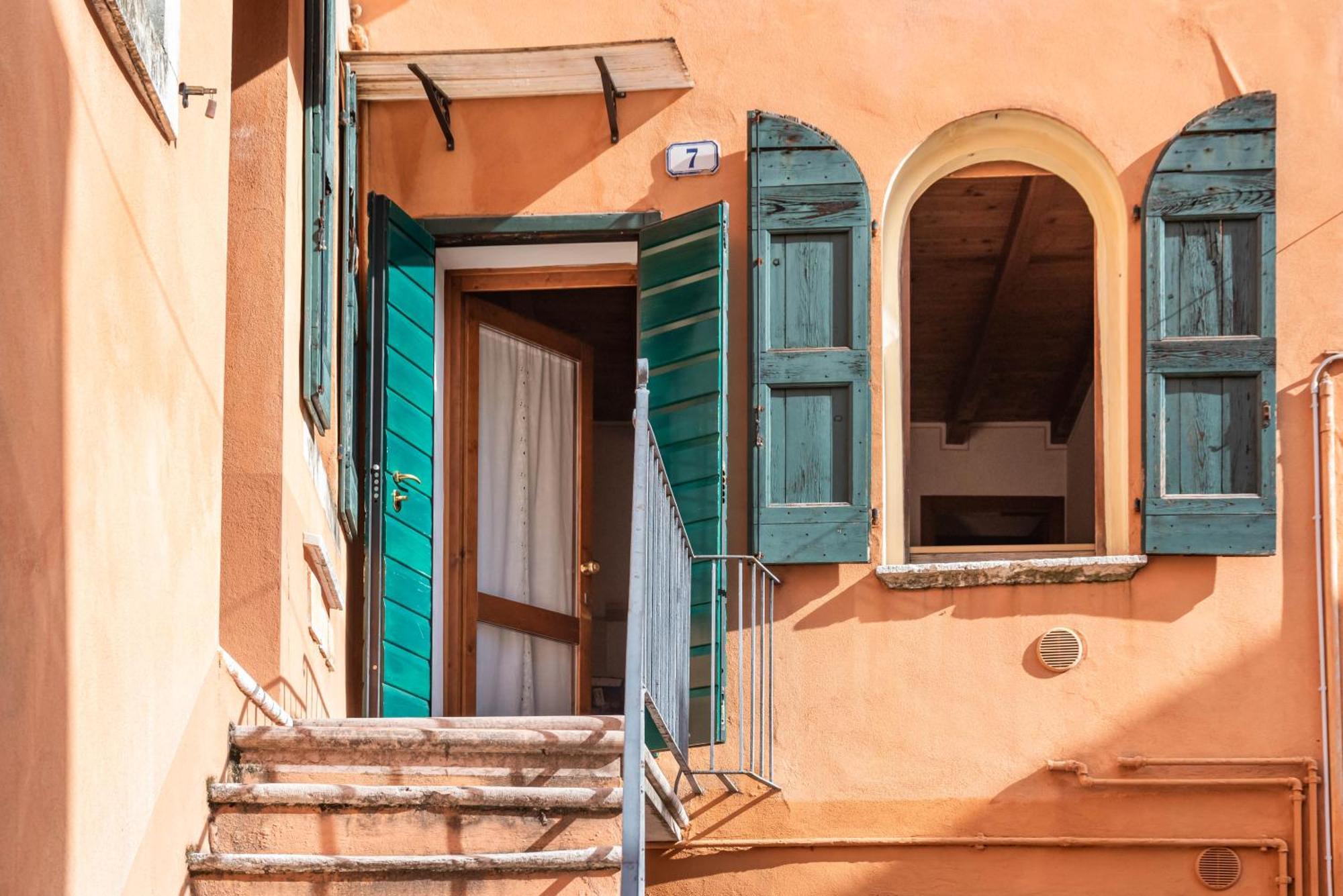 Italstay - Vescovo Elegant Courtyard