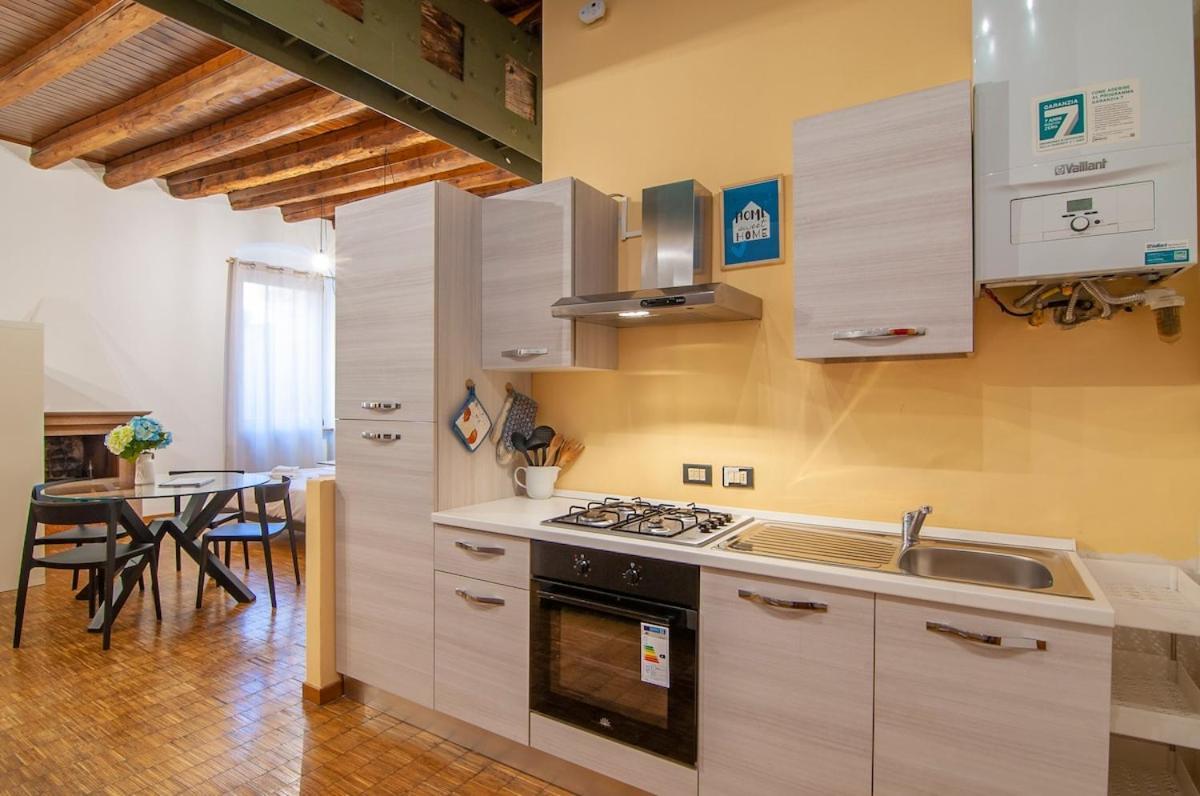 Huoneisto Romeohouse - With Wifi