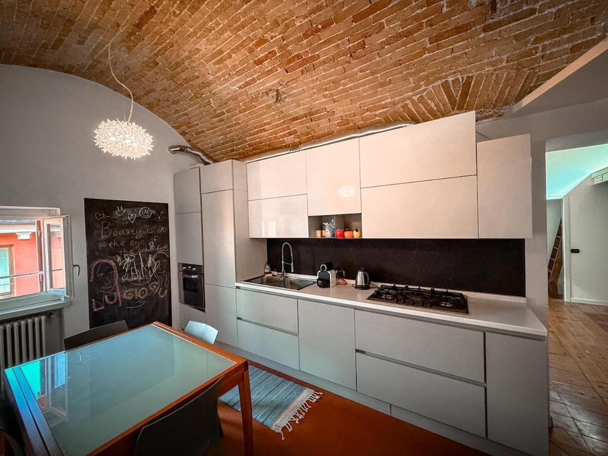 Apartment At Piazza Erbe Skyline View Free Parking Verona