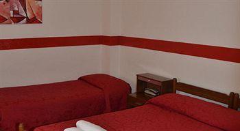 Arena Hotel *