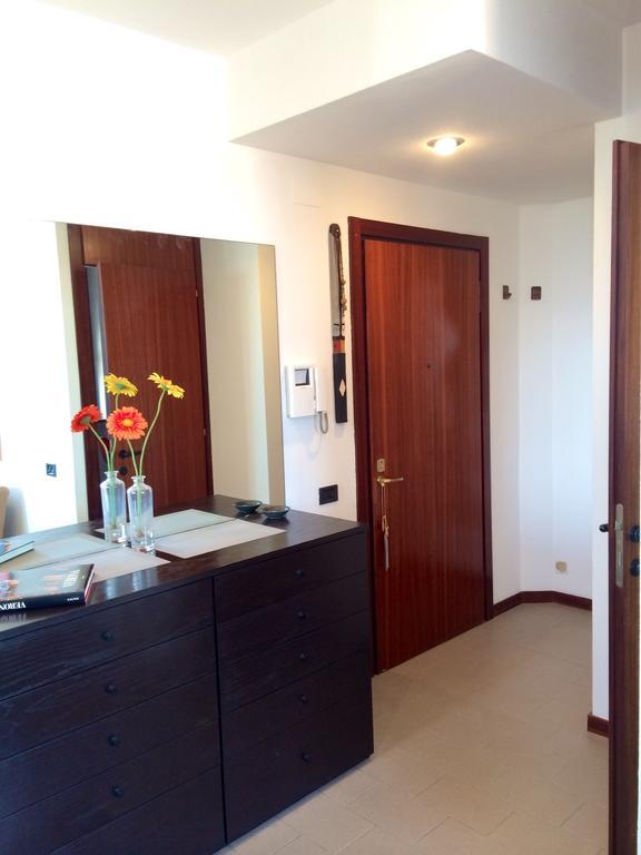 14 Apartment *