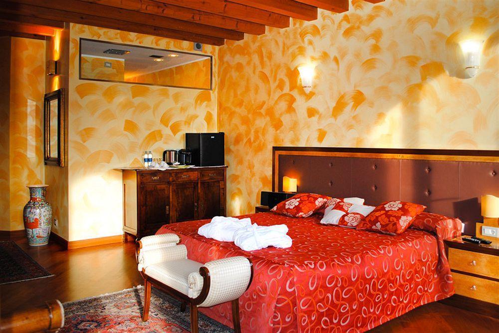 Guest house Centre And 2*