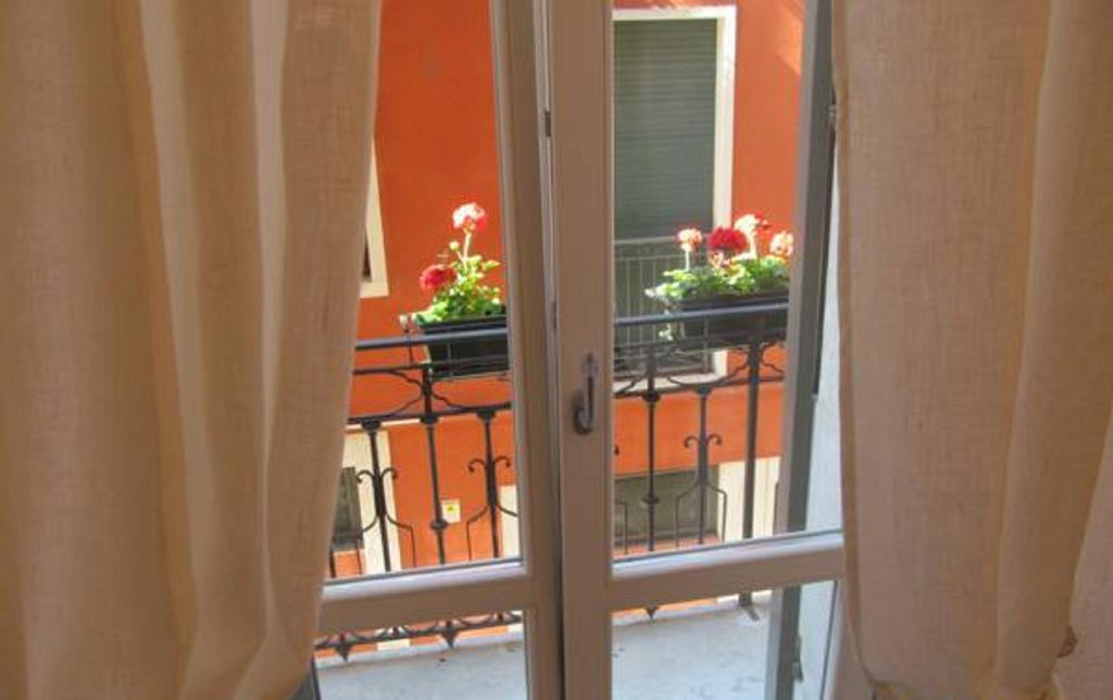 Apartment Vicolo Chiodo *