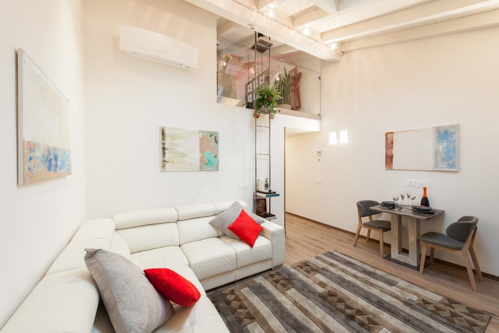 Verona Suites Apartment