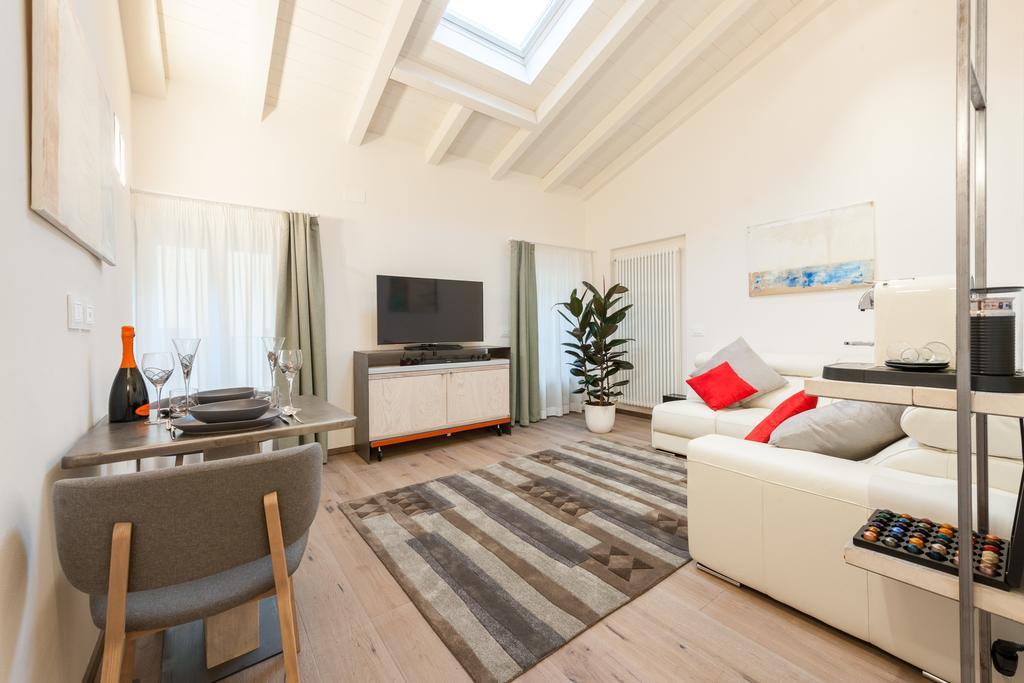Apartment Verona Suites