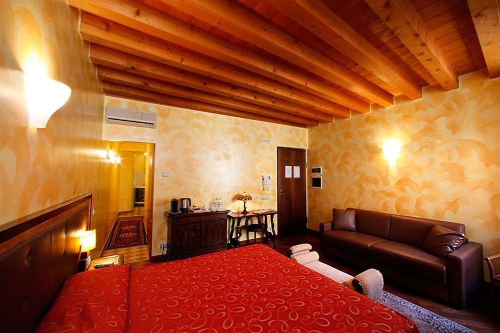 Centre And Guest house