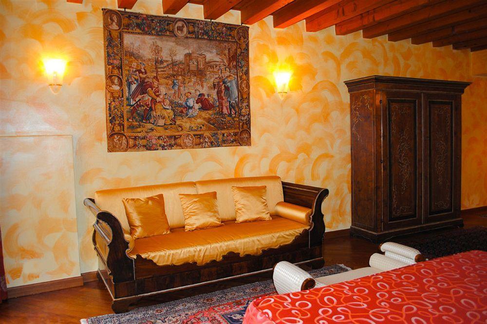 Guest house Centre And Verona