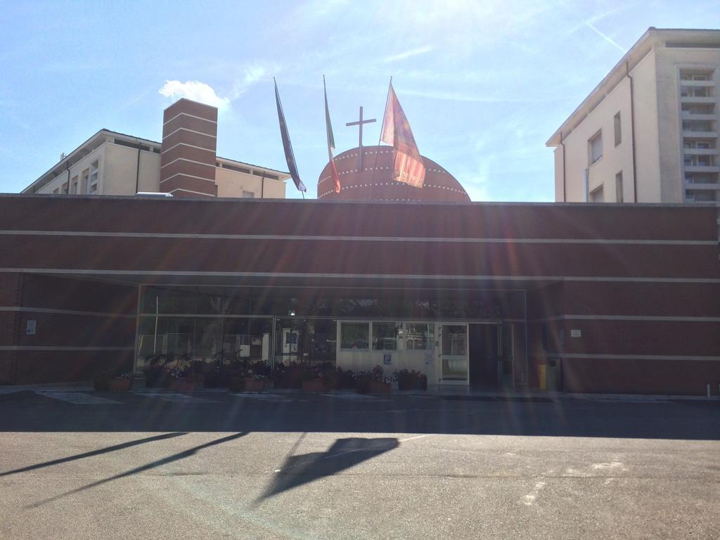 Casa San Zeno - Istituto Salesiano 3*