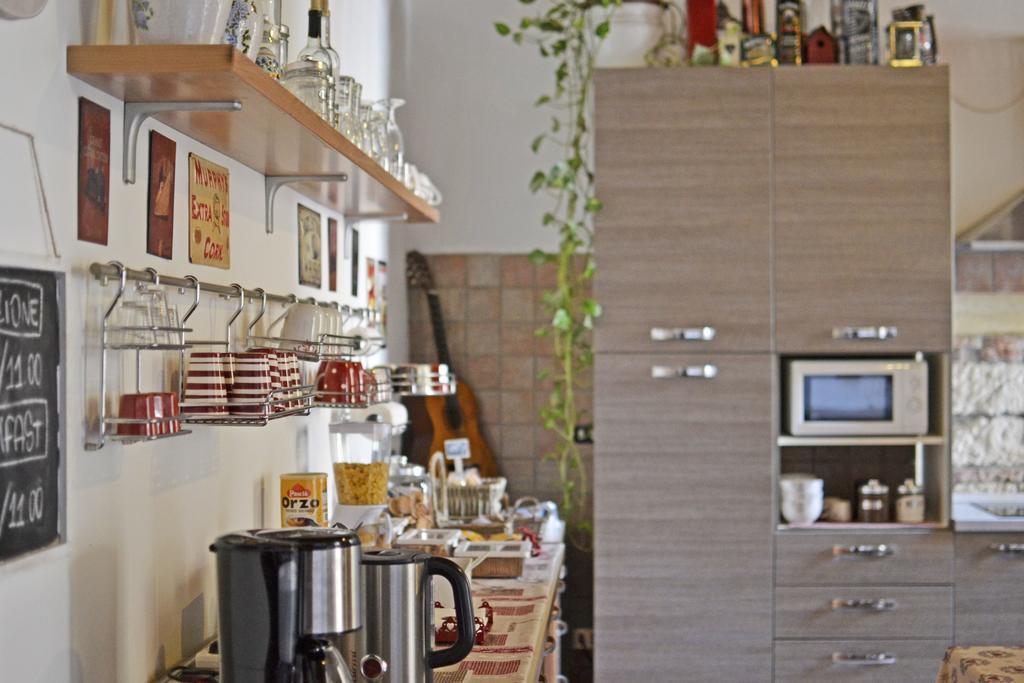 Ai Leoni Guest house