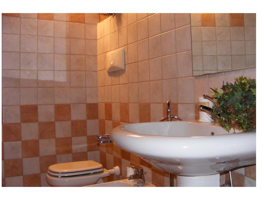 Bed & Breakfast B&B Borgo Re Teodorico 2*